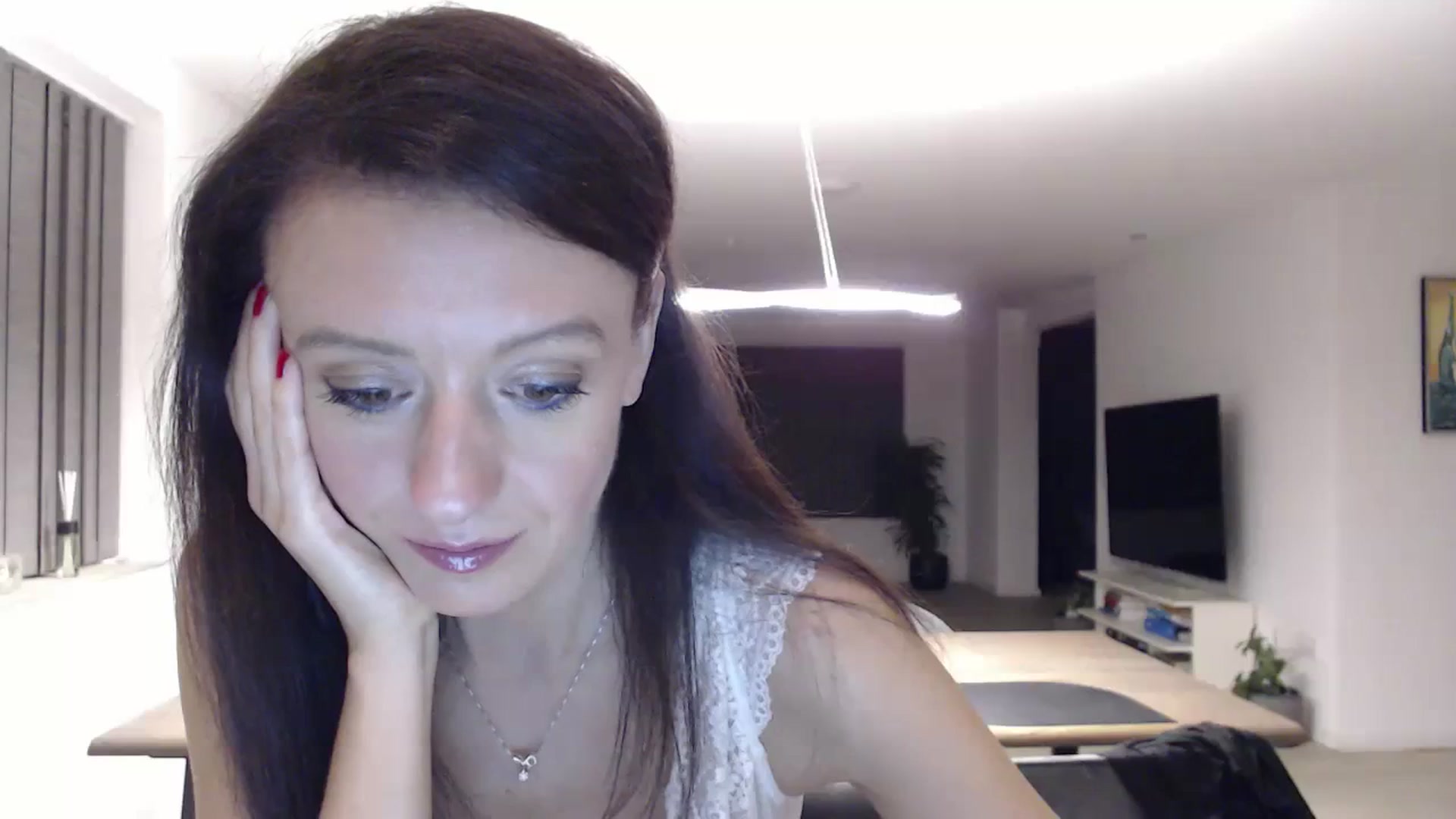 Gallery image thumbnail from Anelly's myfreecams stream on, 10/08/2023, 24:59 image 1 of 20