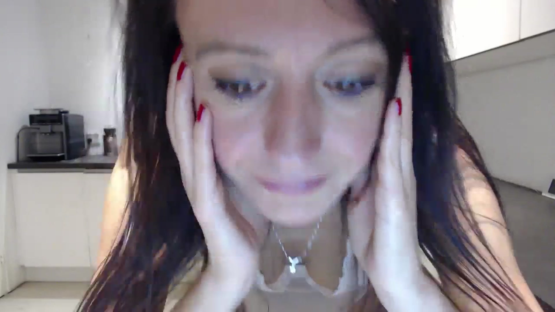 Gallery image thumbnail from Anelly's myfreecams stream on, 10/08/2023, 01:51 image 12 of 20