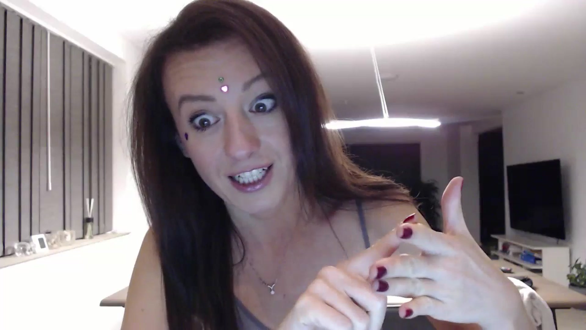 Gallery image thumbnail from Anelly's myfreecams stream on, 10/28/2023, 22:49 image 11 of 20