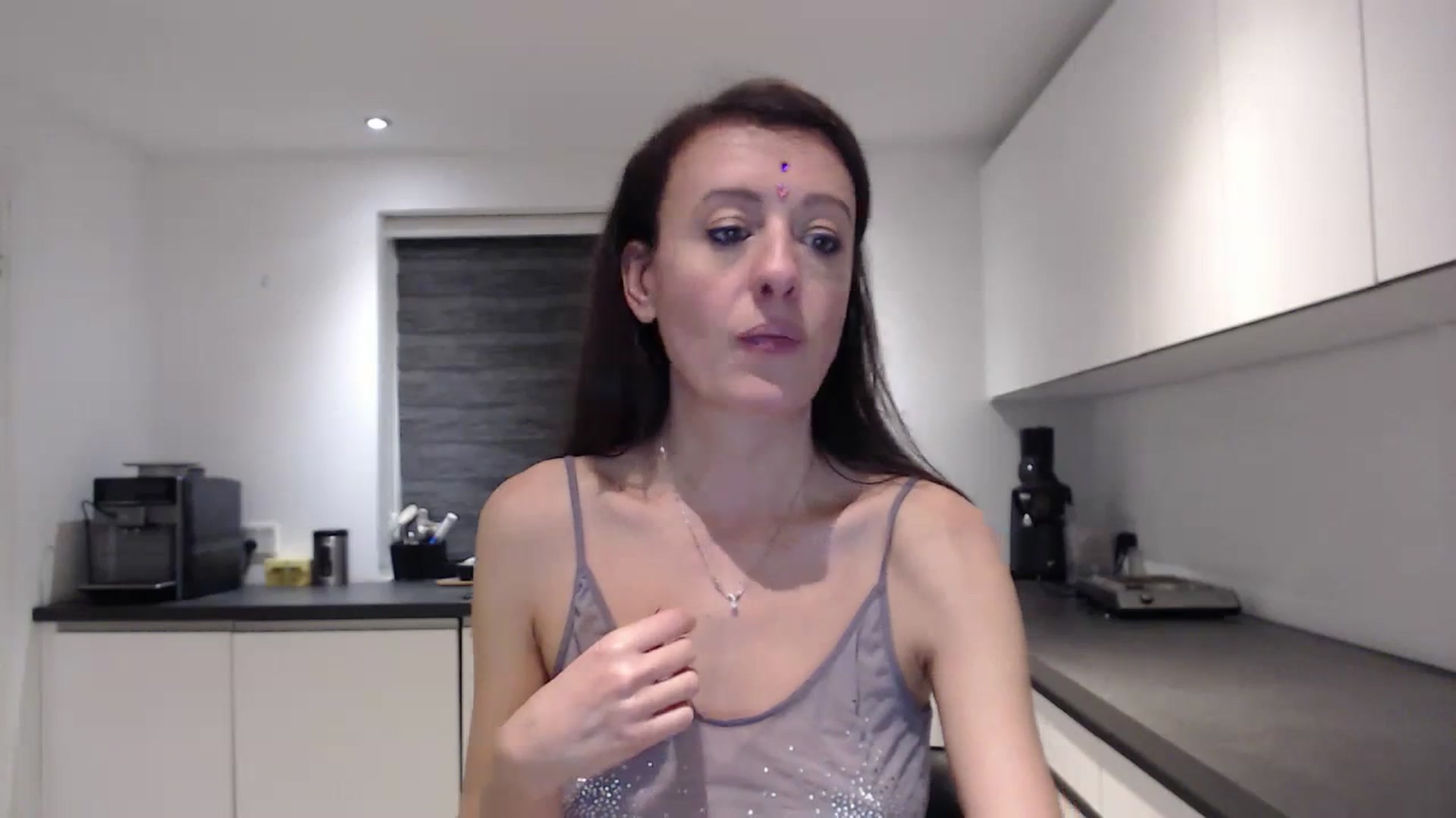 Gallery image thumbnail from Anelly's myfreecams stream on, 10/29/2023, 01:38 image 15 of 20