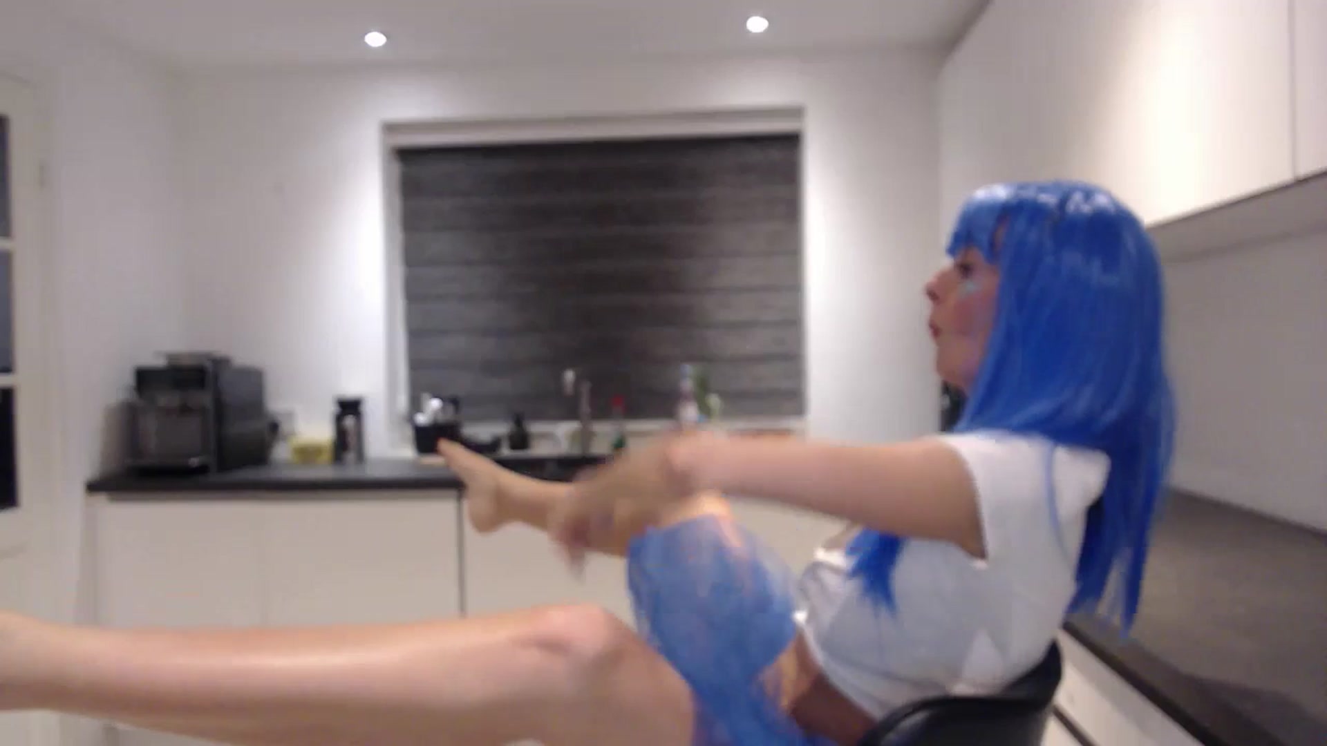 Gallery image thumbnail from Anelly's myfreecams stream on, 11/05/2023, 24:03 image 16 of 20