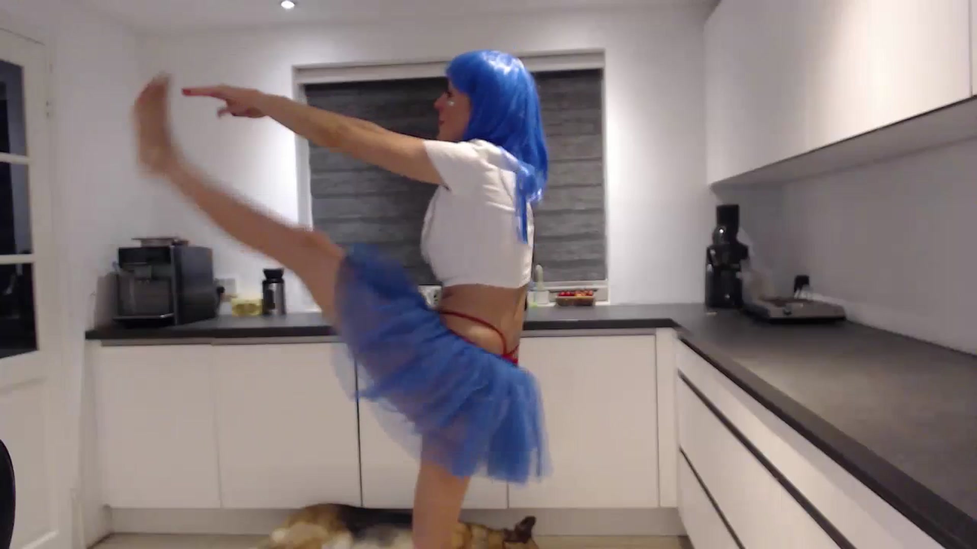 Gallery image thumbnail from Anelly's myfreecams stream on, 11/05/2023, 02:16 image 6 of 20