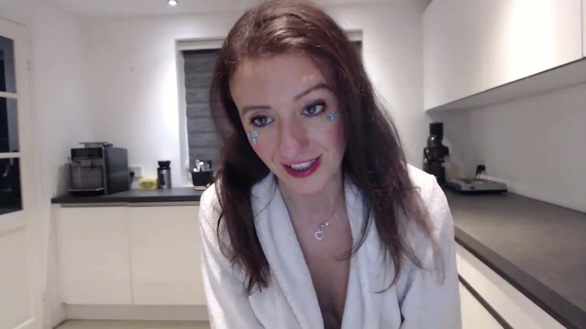Gallery image thumbnail from Anelly's myfreecams stream on, 11/05/2023, 02:16 image 14 of 20