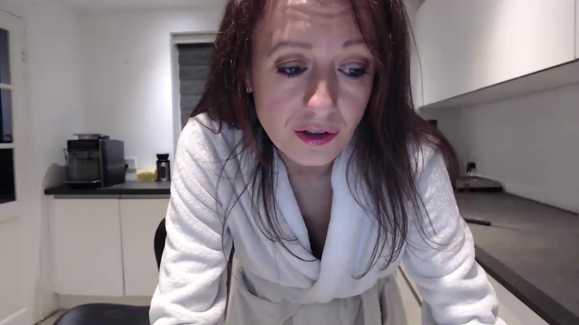 Gallery image thumbnail from Anelly's myfreecams stream on, 12/17/2023, 02:08 image 1 of 20