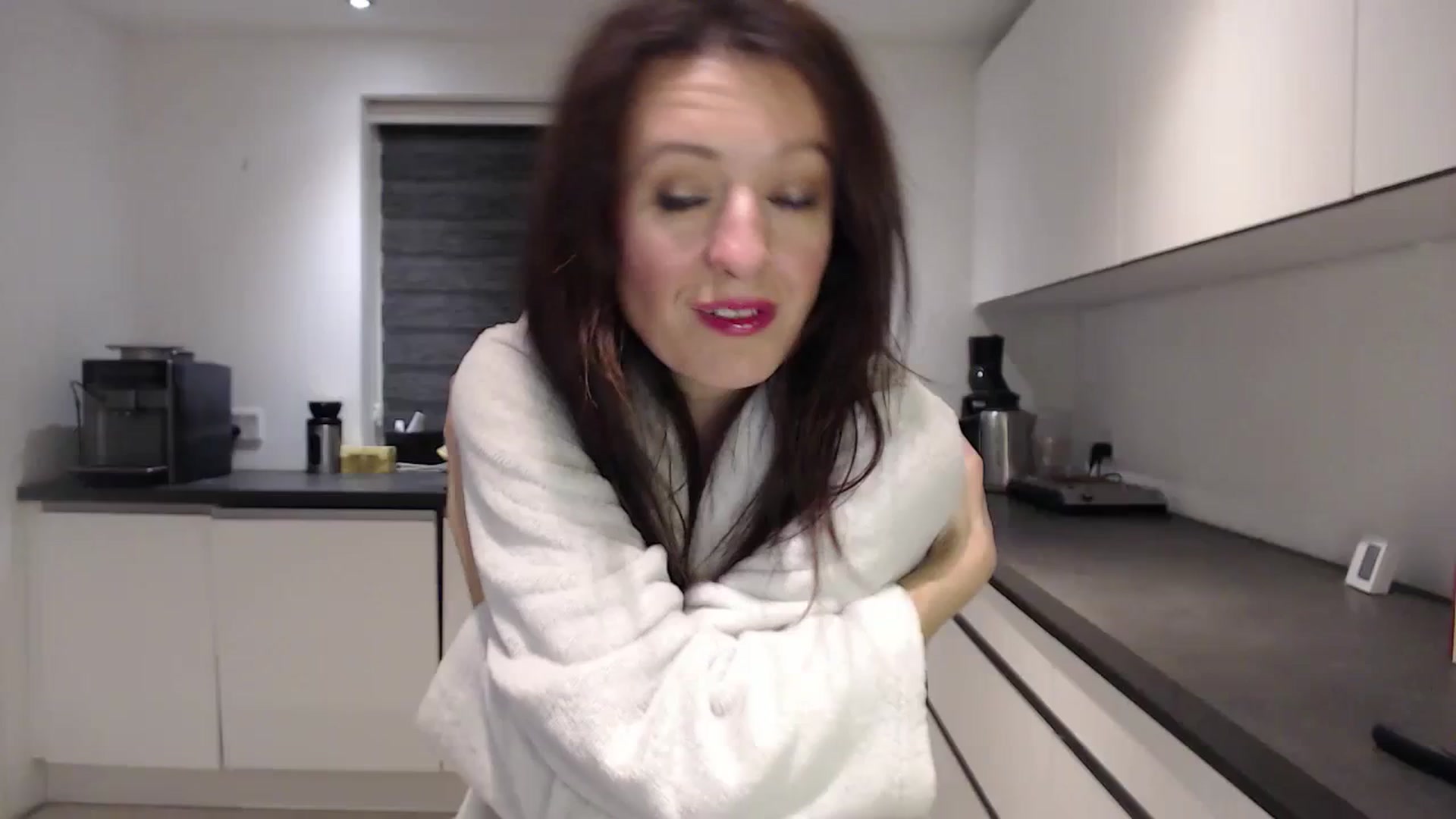 Gallery image thumbnail from Anelly's myfreecams stream on, 12/26/2023, 02:58 image 20 of 20