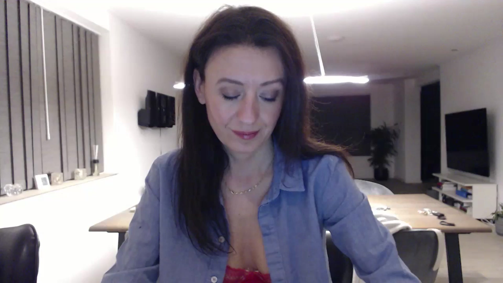 Gallery image thumbnail from Anelly's myfreecams stream on, 01/27/2024, 23:38 image 1 of 20