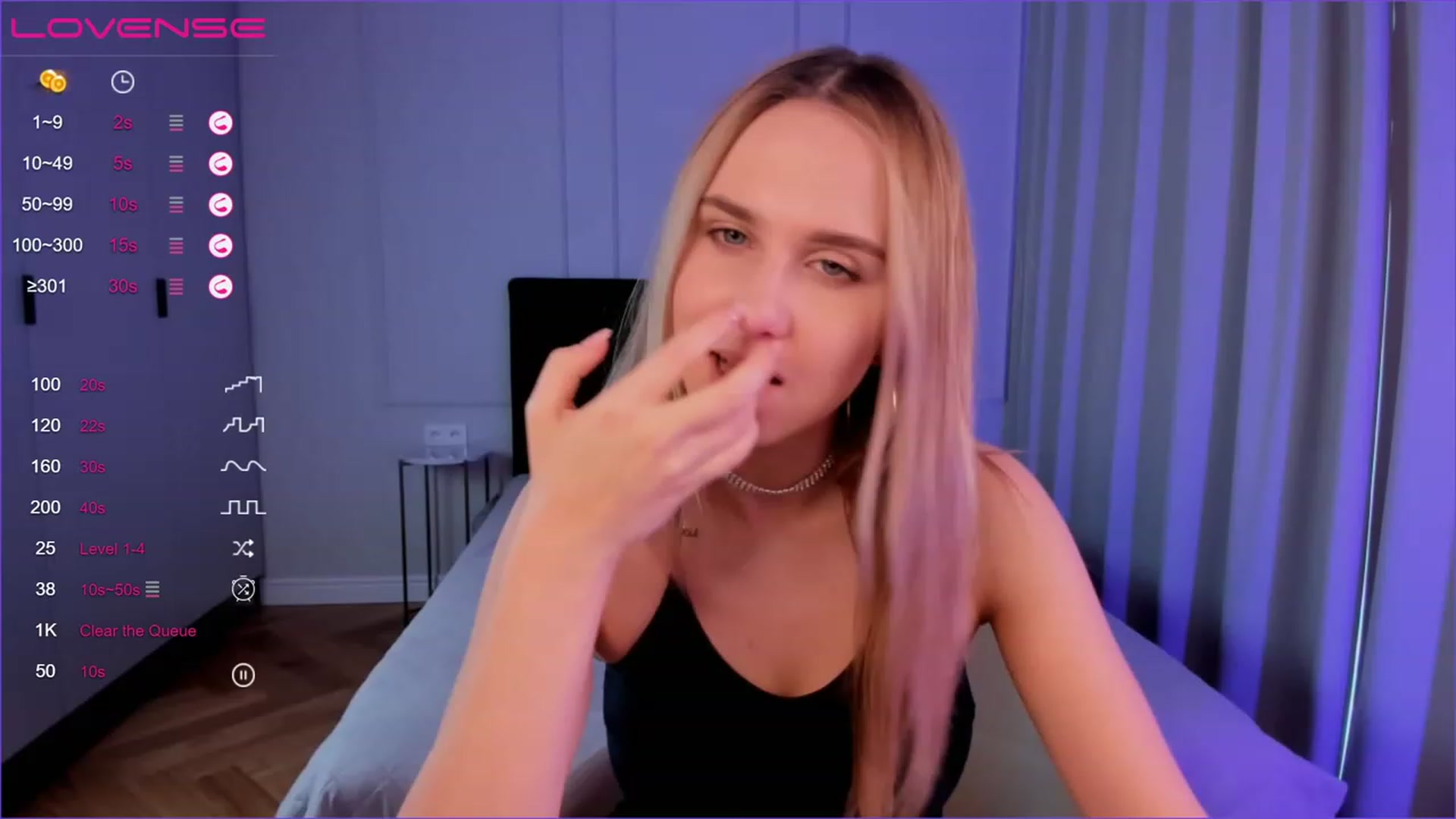 Gallery image thumbnail from AnetAris's myfreecams stream on, 11/19/2022, 12:40 image 9 of 20