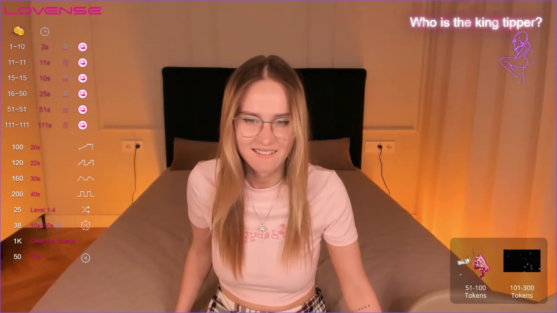 Gallery image thumbnail from AnetAris's myfreecams stream on, 05/03/2023, 19:17 image 10 of 20