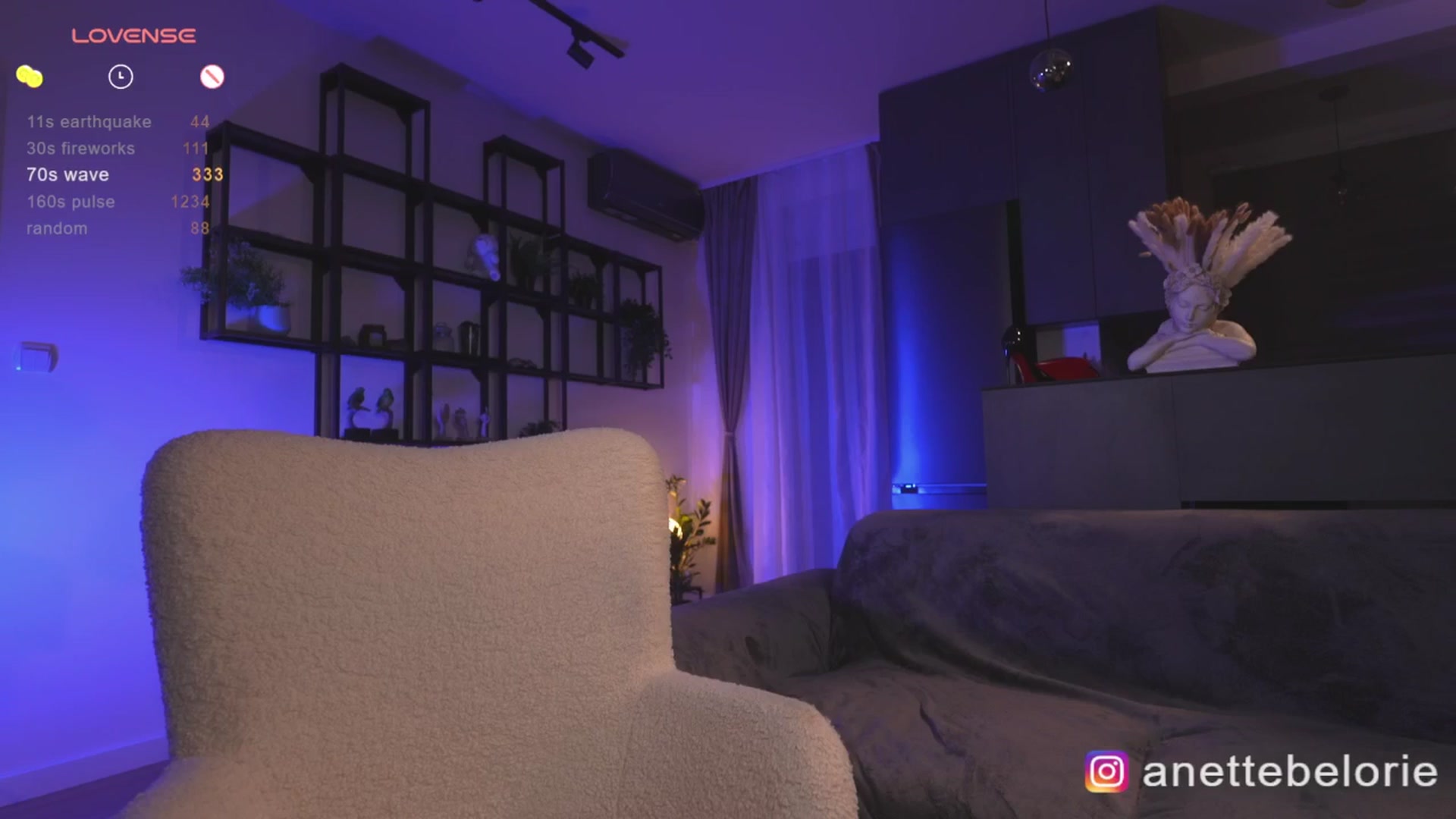 Gallery image thumbnail from Anettebelorie's myfreecams stream on, 04/12/2026, 19:53 image 9 of 20