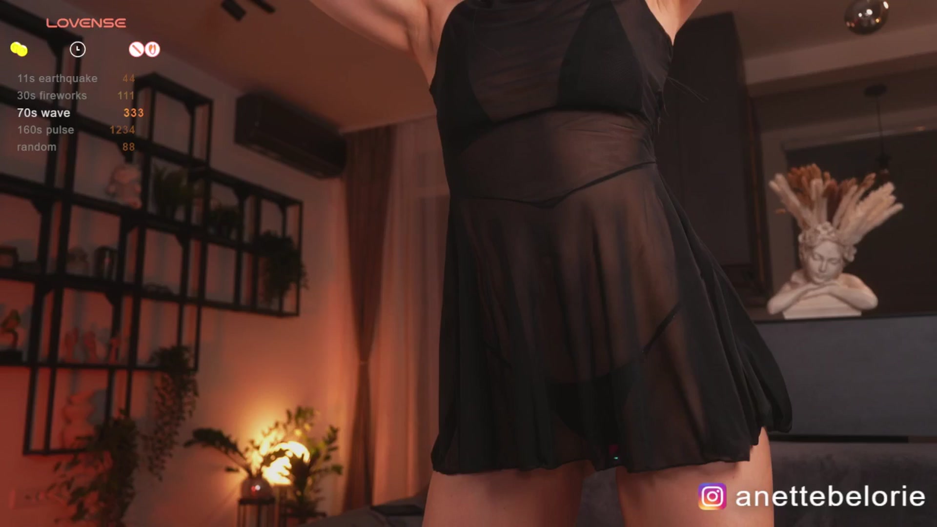 Gallery image thumbnail from Anettebelorie's myfreecams stream on, 04/27/2026, 14:49 image 2 of 20