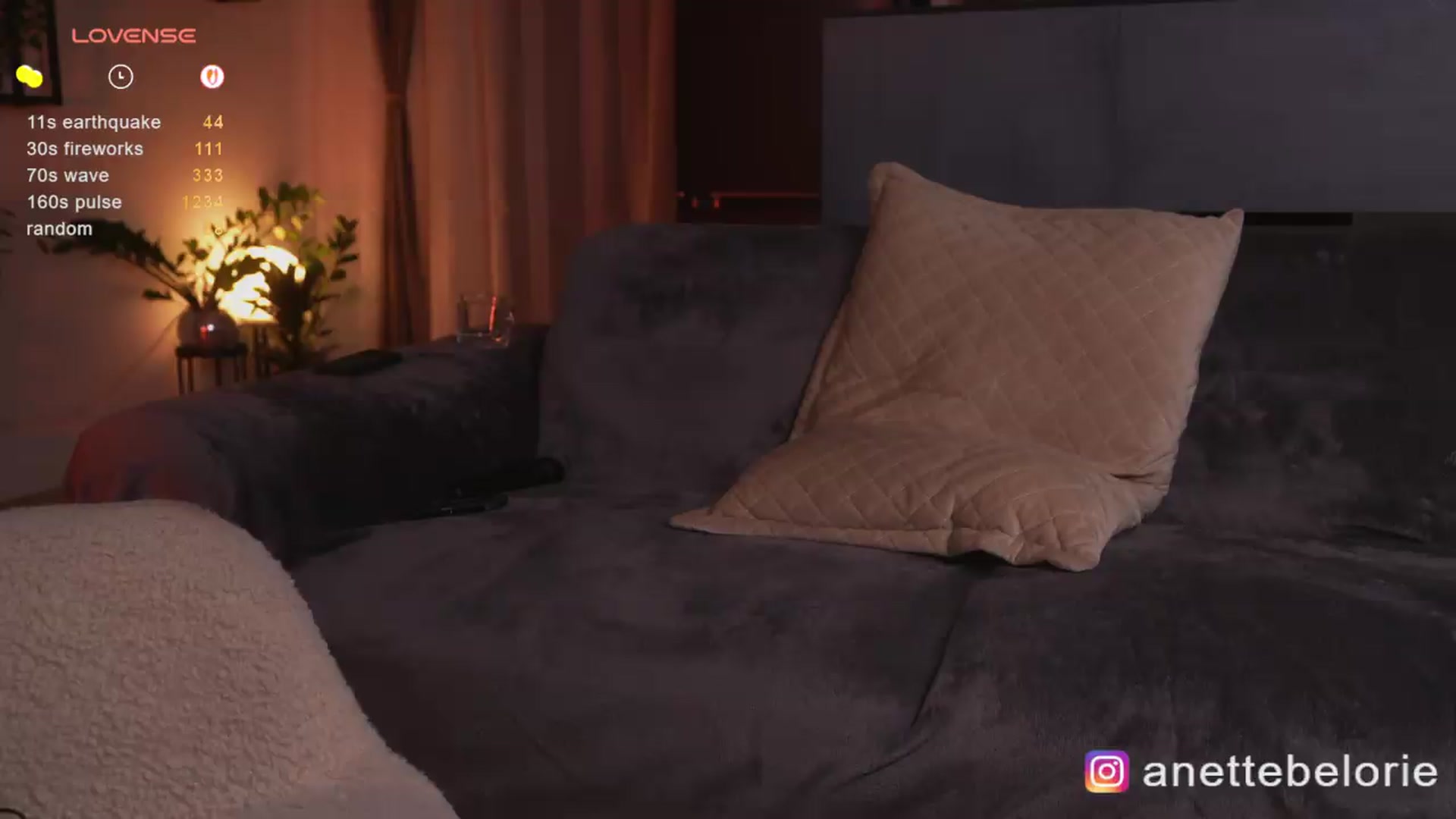 Gallery image thumbnail from Anettebelorie's myfreecams stream on, 05/10/2026, 20:30 image 1 of 20