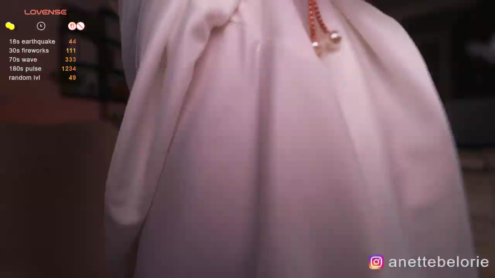 Gallery image thumbnail from Anettebelorie's myfreecams stream on, 05/13/2026, 16:51 image 11 of 20