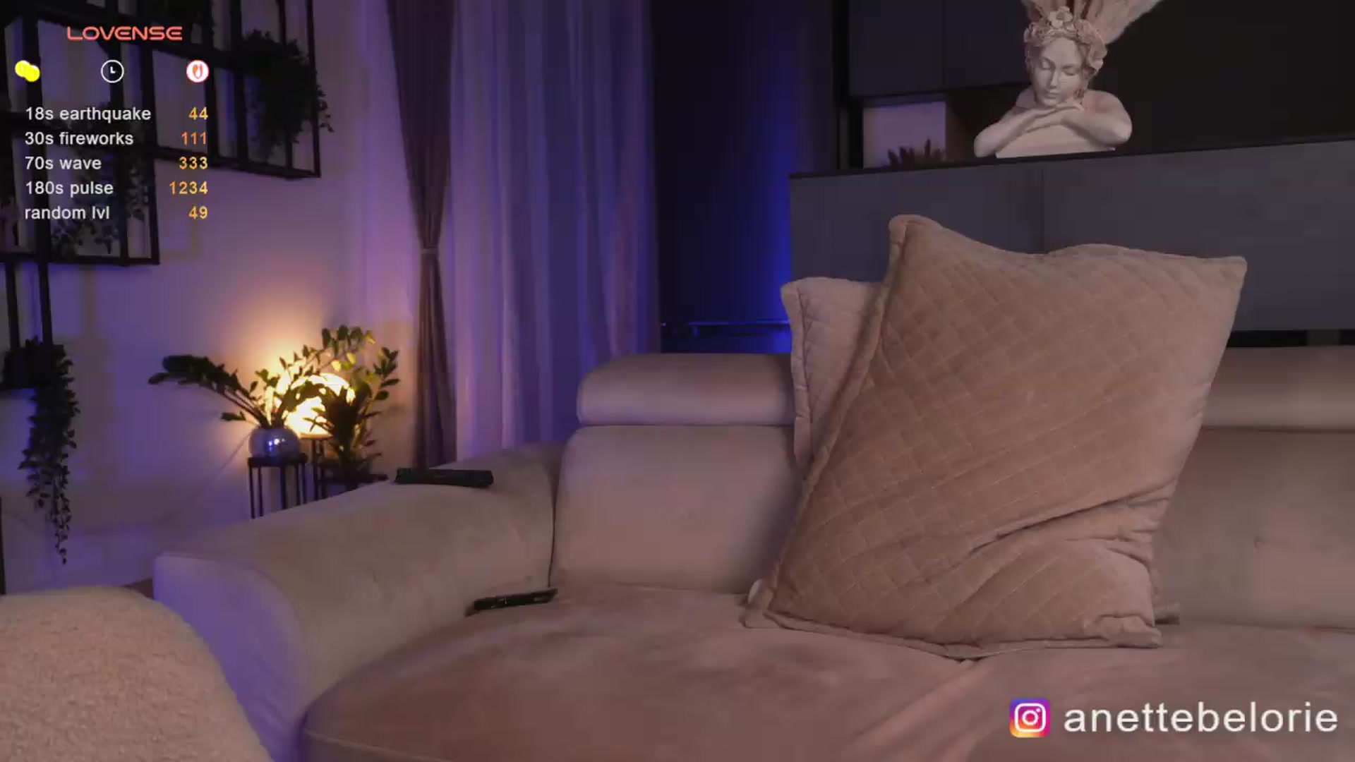 Gallery image thumbnail from Anettebelorie's myfreecams stream on, 05/16/2026, 17:33 image 18 of 20