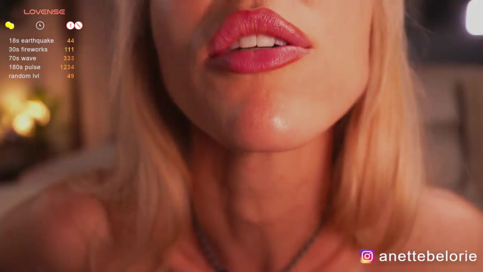 Gallery image thumbnail from Anettebelorie's myfreecams stream on, 06/02/2026, 16:51 image 13 of 20