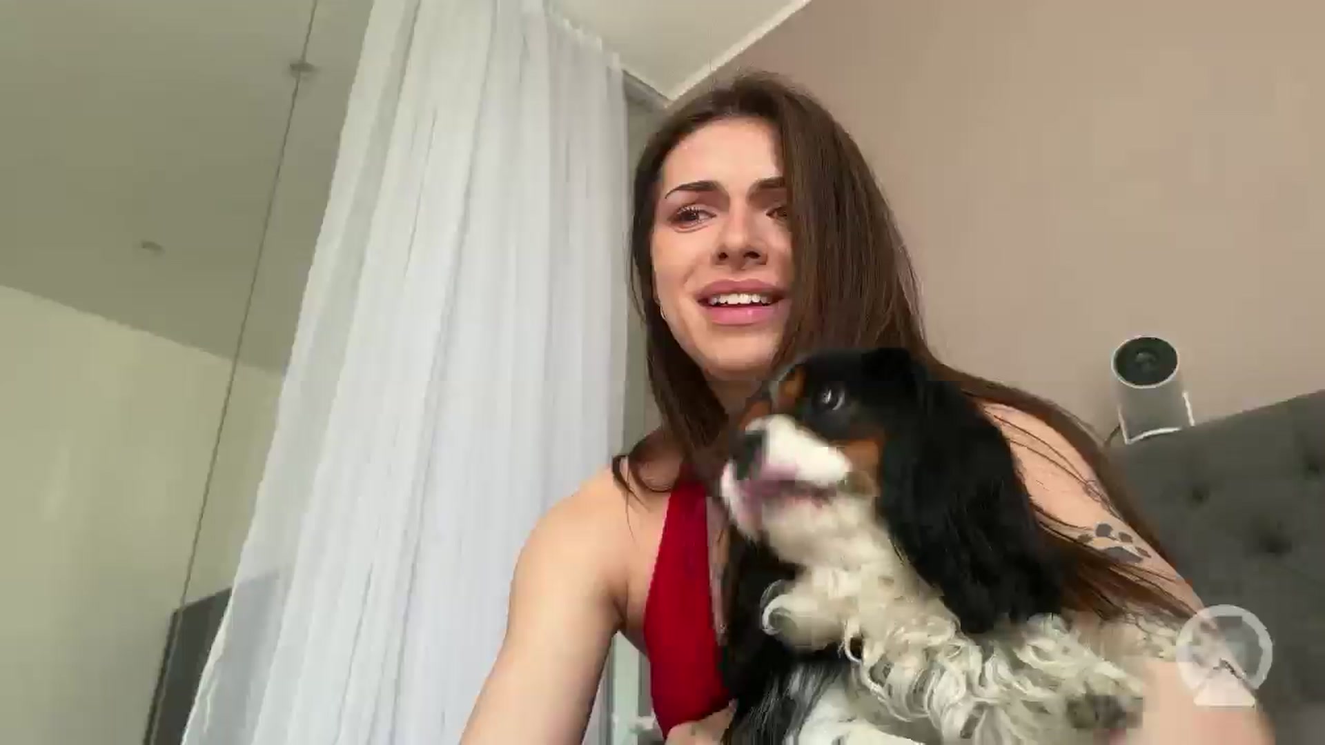 Gallery image thumbnail from AnettiRosseee's myfreecams stream on, 05/02/2026, 10:19 image 14 of 20