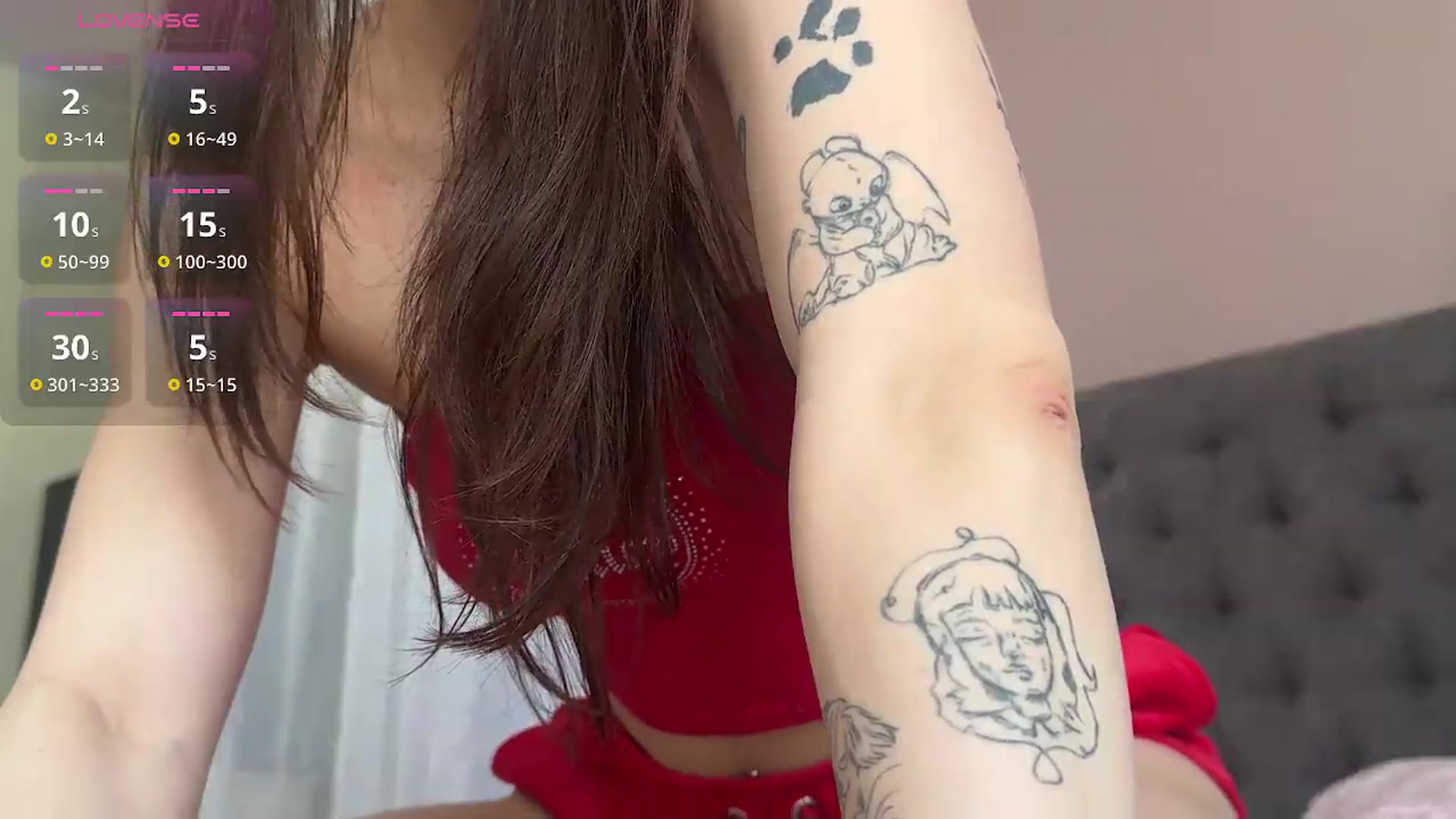 Gallery image thumbnail from AnettiRosseee's myfreecams stream on, 05/06/2026, 10:23 image 4 of 20