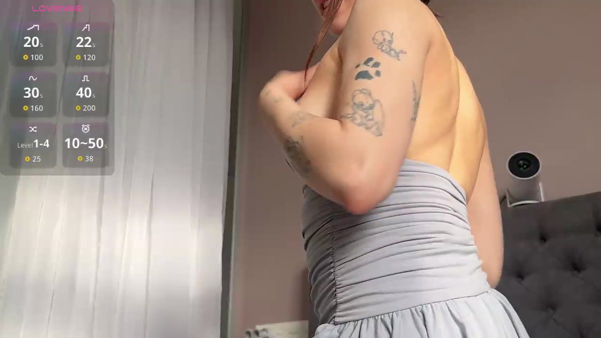 Gallery image thumbnail from AnettiRosseee's myfreecams stream on, 05/12/2026, 15:35 image 17 of 20
