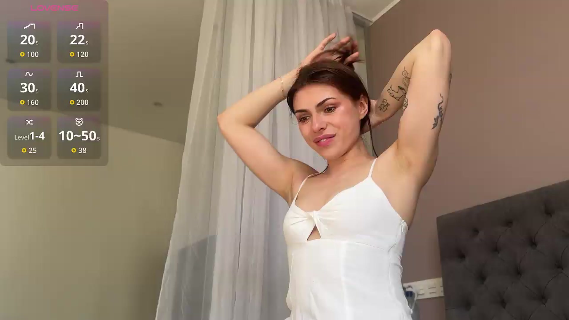 Gallery image thumbnail from AnettiRosseee's myfreecams stream on, 05/14/2026, 13:19 image 16 of 20