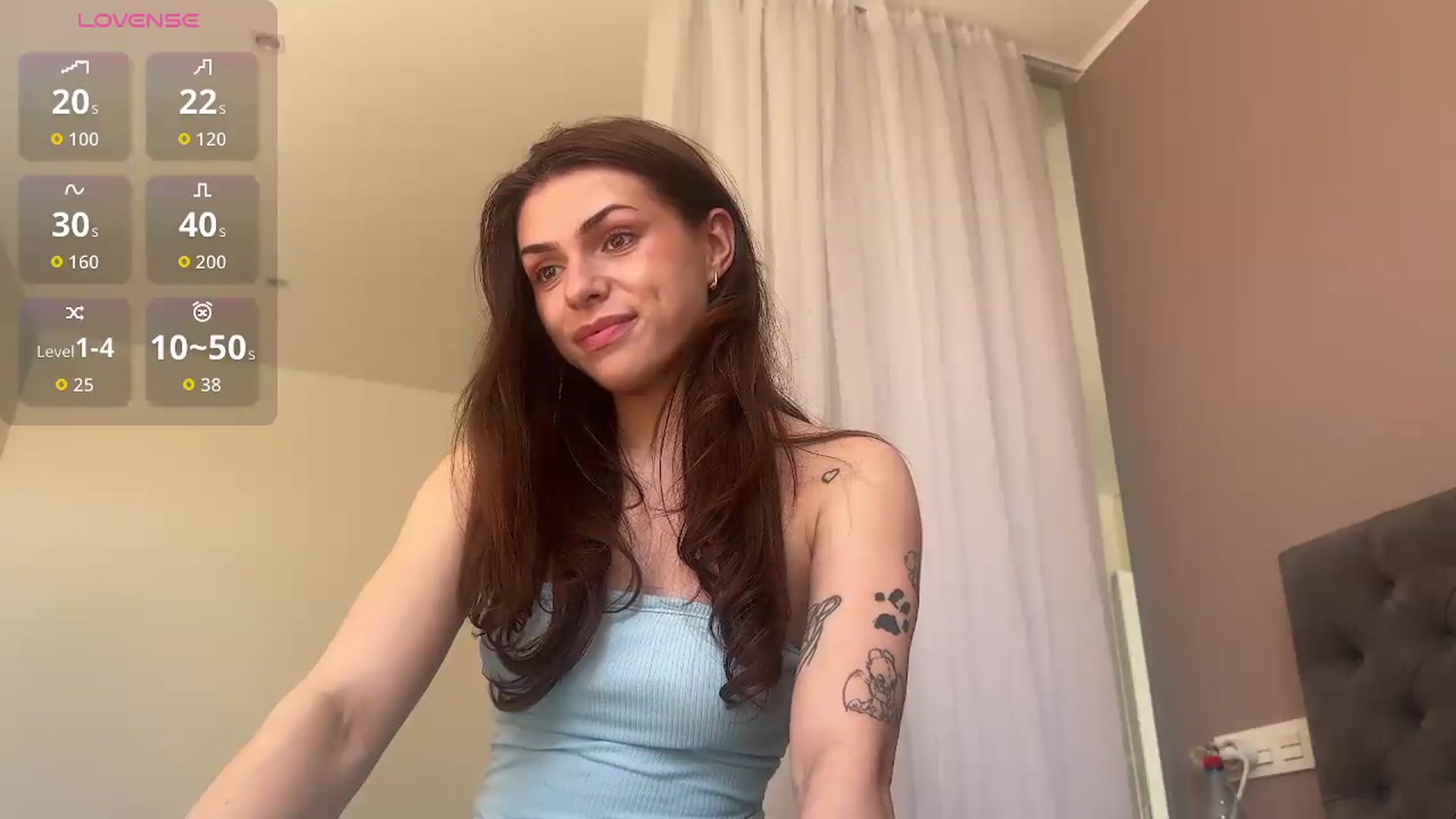 Gallery image thumbnail from AnettiRosseee's myfreecams stream on, 05/16/2026, 13:10 image 15 of 20