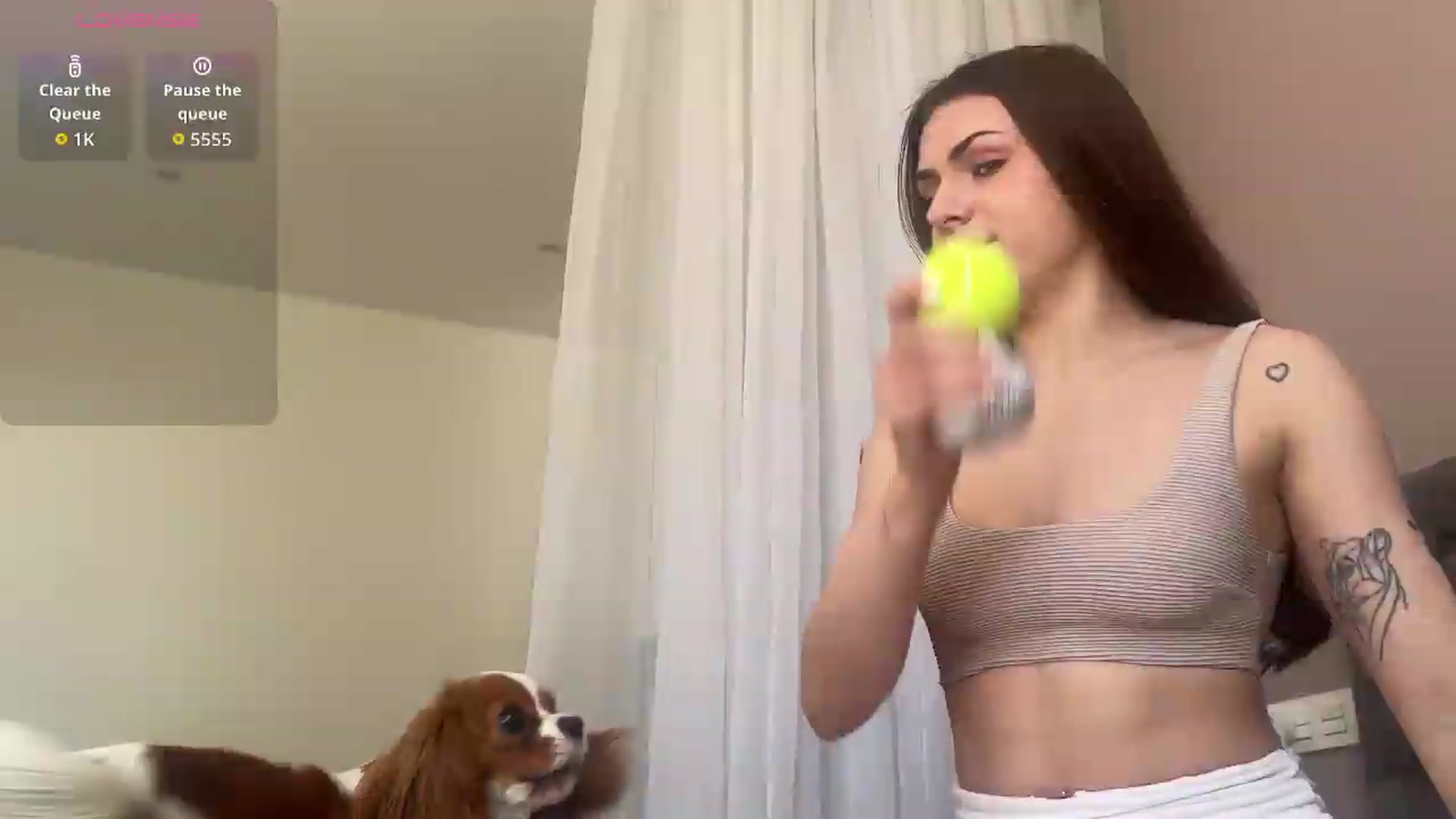 Gallery image thumbnail from AnettiRosseee's myfreecams stream on, 05/16/2026, 13:10 image 3 of 20