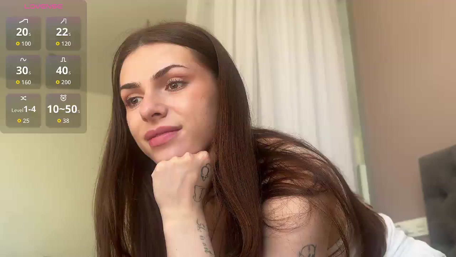 Gallery image thumbnail from AnettiRosseee's myfreecams stream on, 05/16/2026, 13:10 image 1 of 20