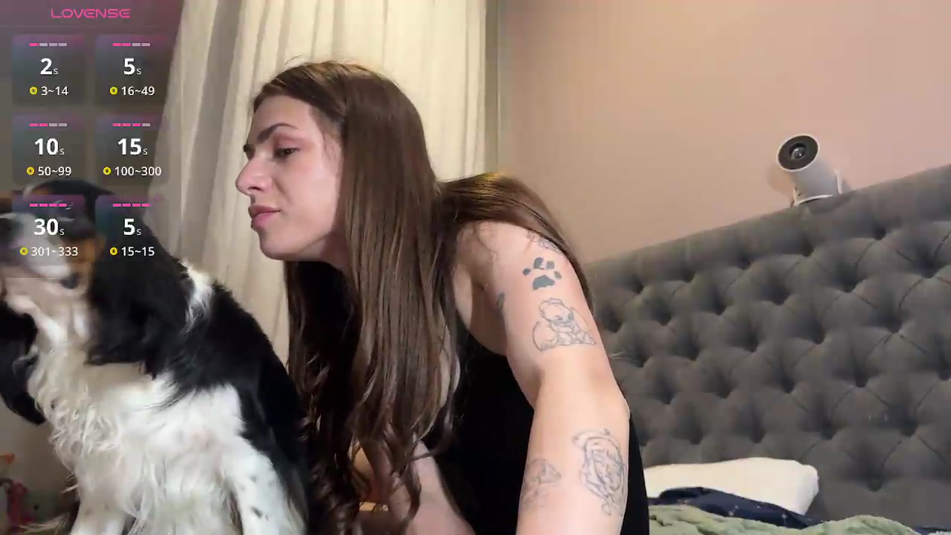 Gallery image thumbnail from AnettiRosseee's myfreecams stream on, 05/26/2026, 18:56 image 10 of 20