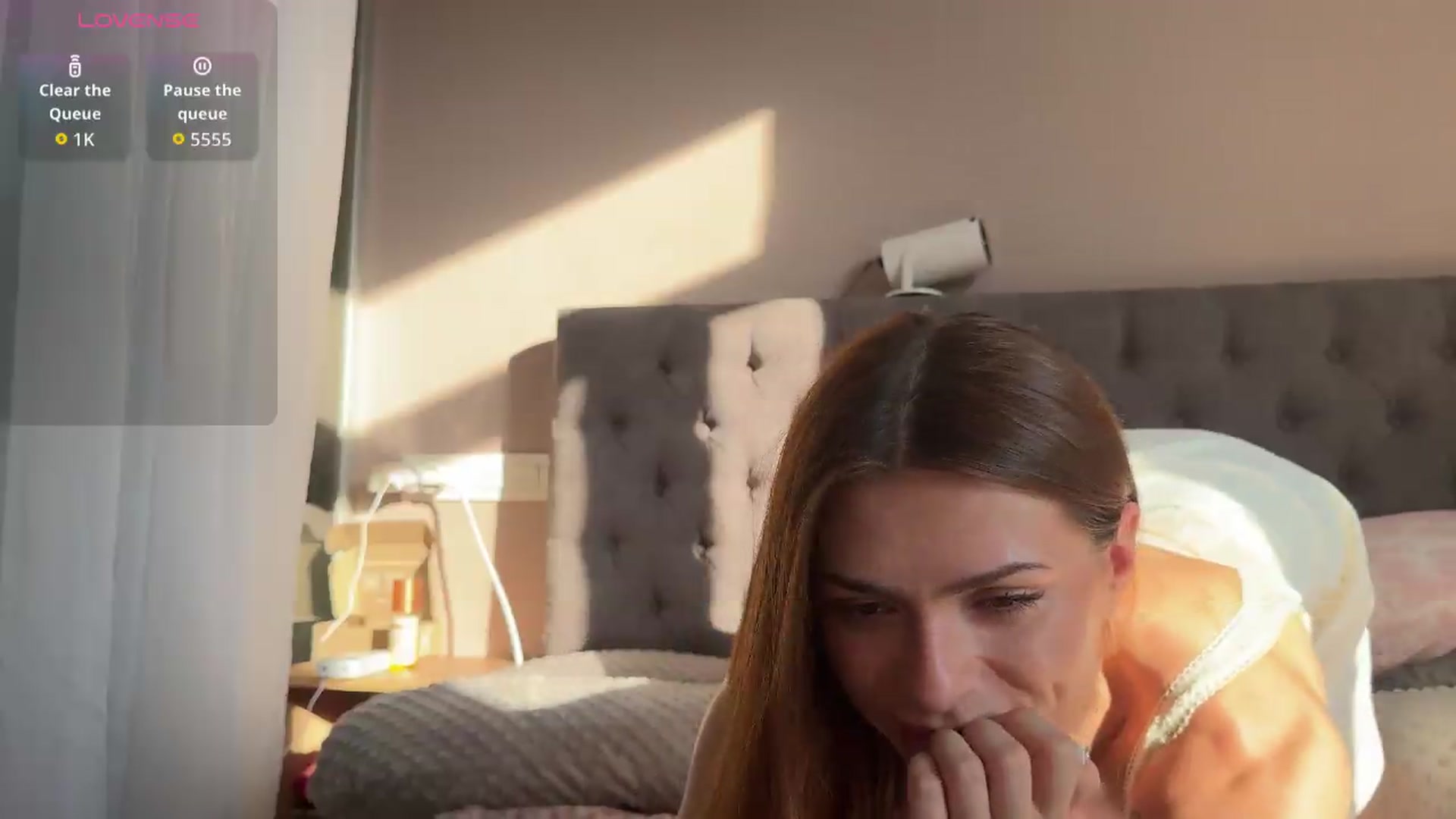 Gallery image thumbnail from AnettiRosseee's myfreecams stream on, 06/10/2026, 16:10 image 18 of 20