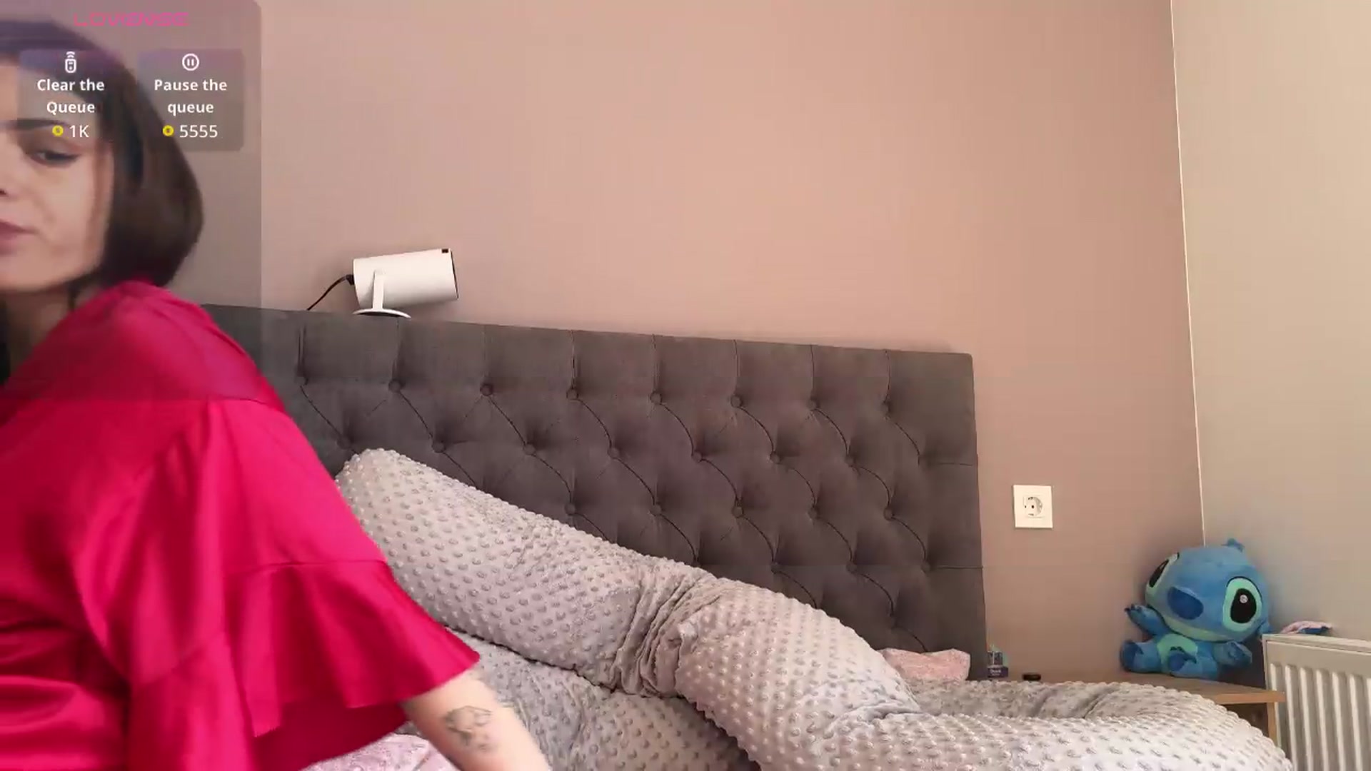 Gallery image thumbnail from AnettiRosseee's myfreecams stream on, 06/11/2026, 13:16 image 17 of 20