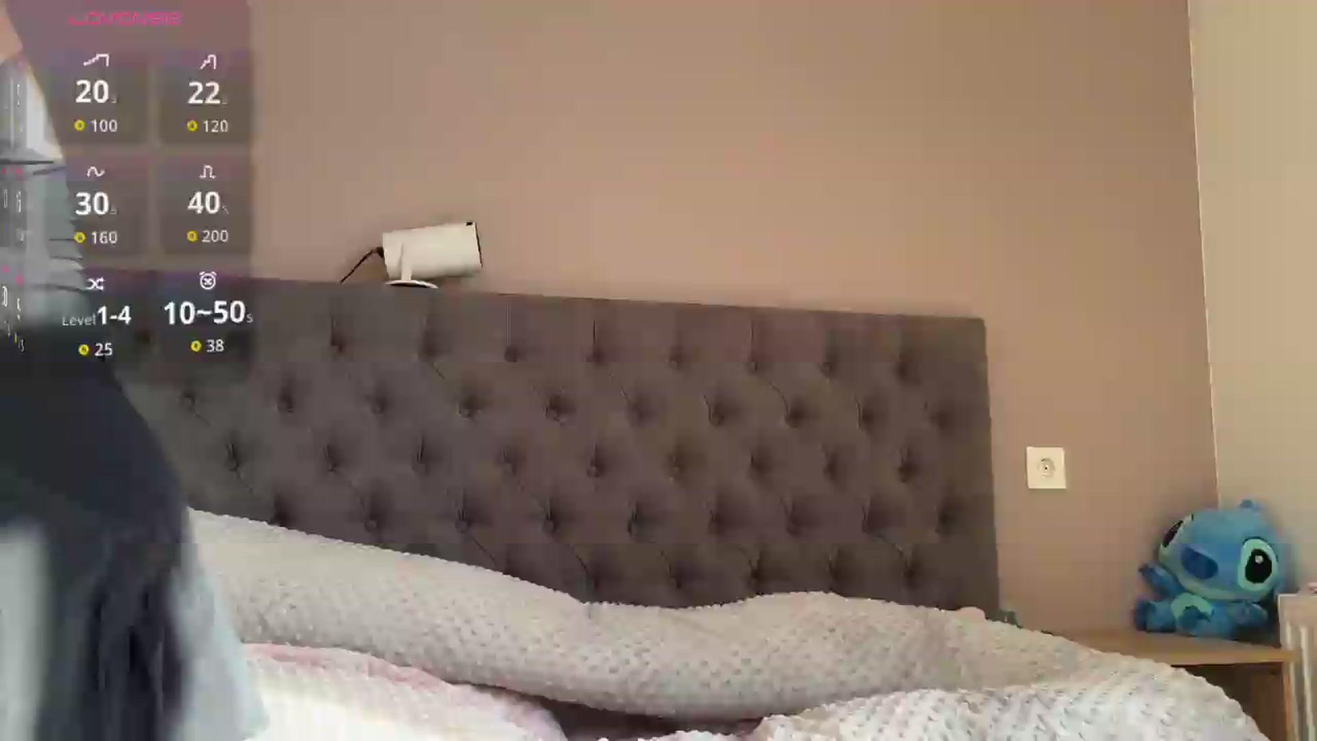 Gallery image thumbnail from AnettiRosseee's myfreecams stream on, 06/11/2026, 15:06 image 11 of 20