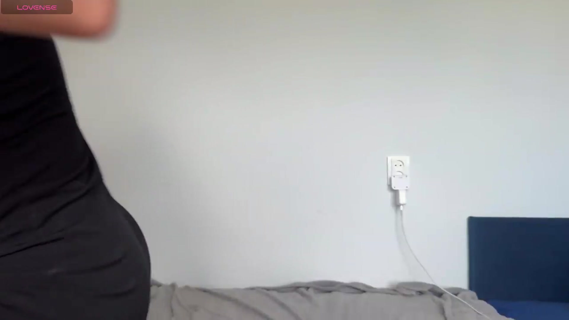 Gallery image thumbnail from AnettiRosseee's myfreecams stream on, 06/21/2026, 13:43 image 6 of 20