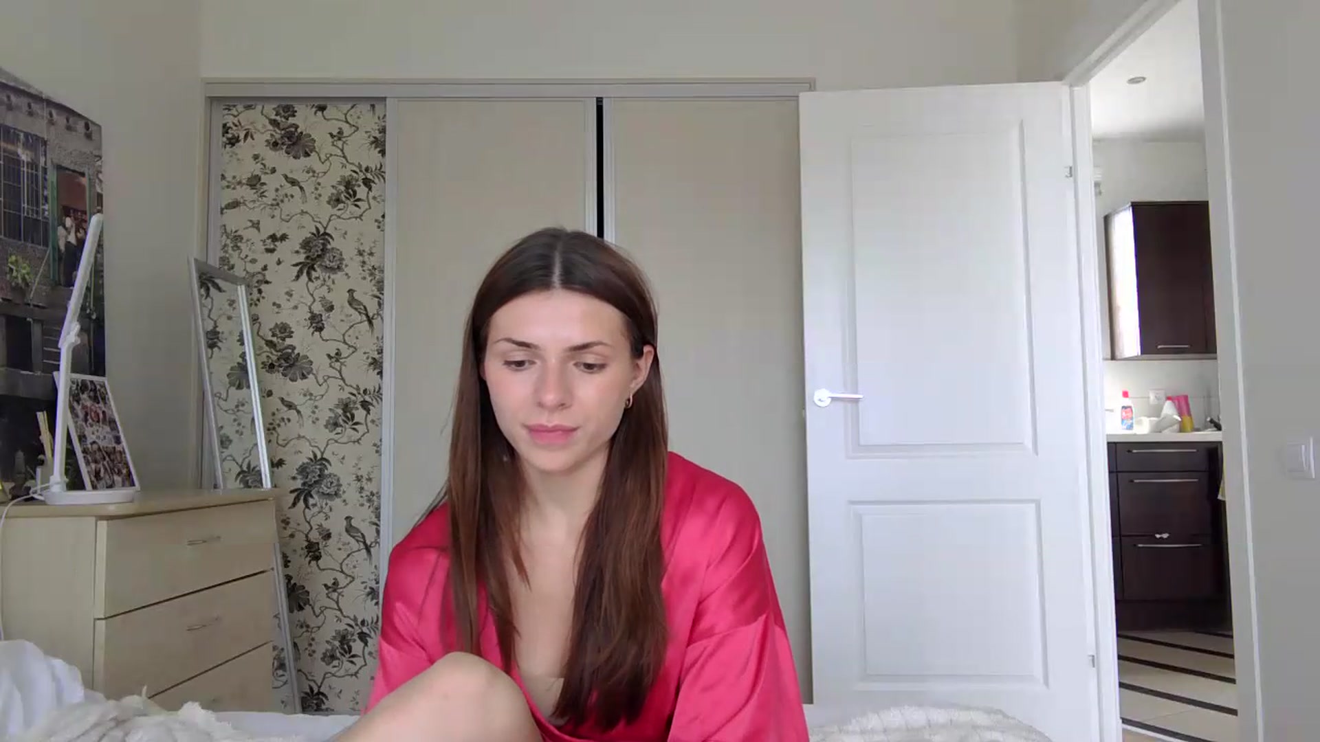 Gallery image thumbnail from AnettiRosseee's myfreecams stream on, 08/03/2026, 14:58 image 9 of 20