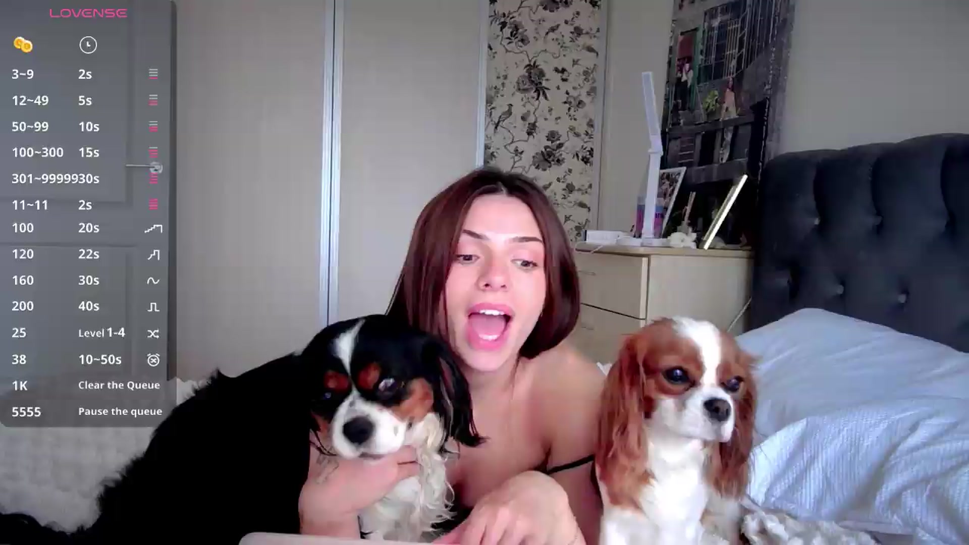Gallery image thumbnail from AnettiRosseee's myfreecams stream on, 08/06/2026, 14:25 image 9 of 20