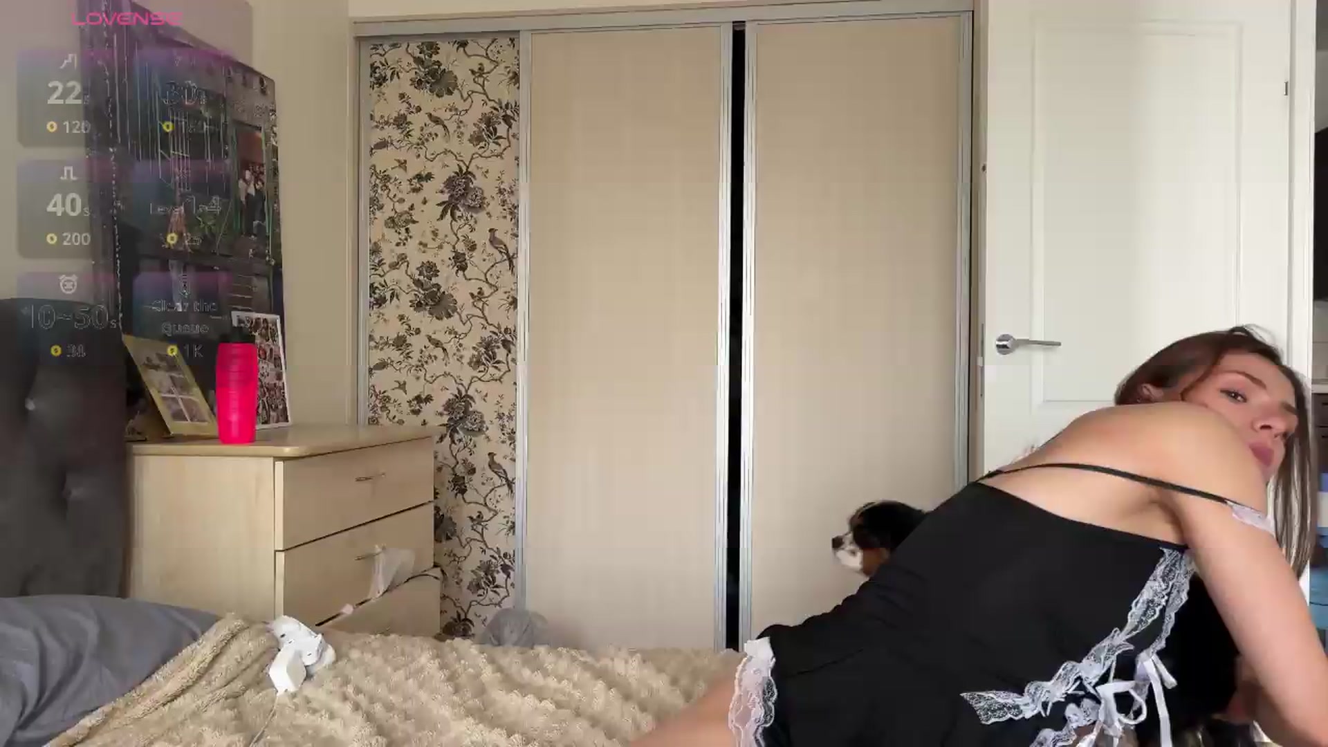 Gallery image thumbnail from AnettiRosseee's myfreecams stream on, 08/16/2026, 16:06 image 4 of 20
