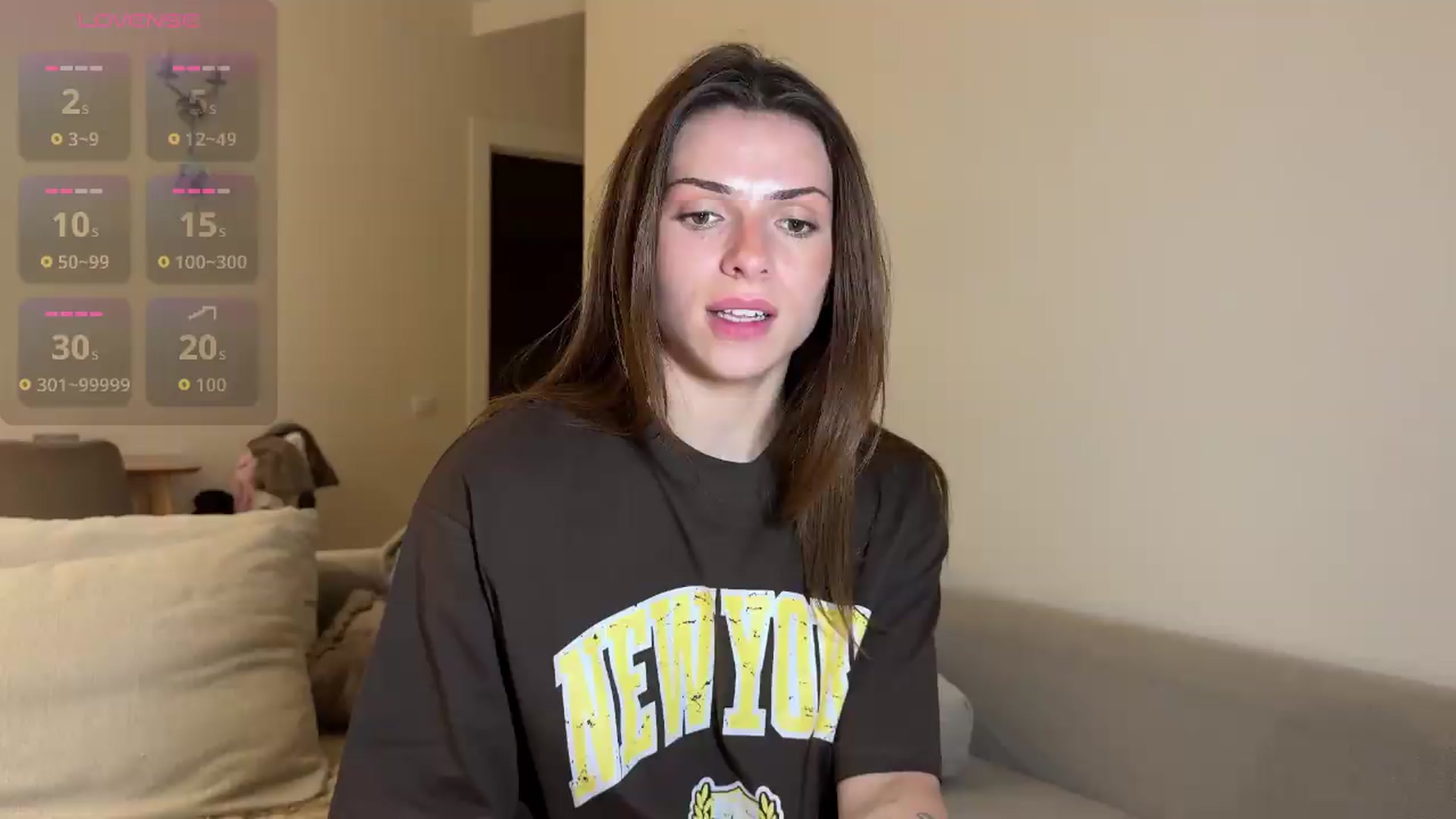 Gallery image thumbnail from AnettiRosseee's myfreecams stream on, 08/19/2026, 20:37 image 9 of 20