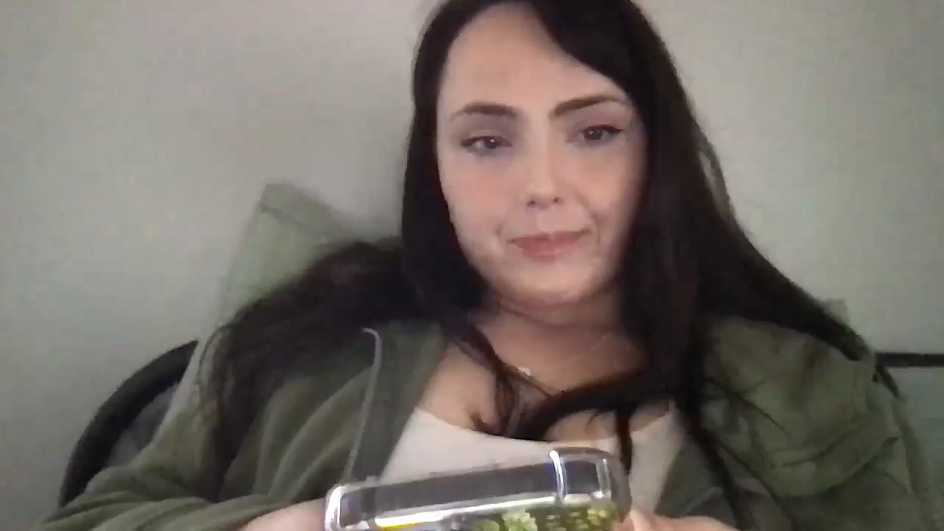 Gallery image thumbnail from Angel444's myfreecams stream on, 03/18/2025, 18:49 image 9 of 20