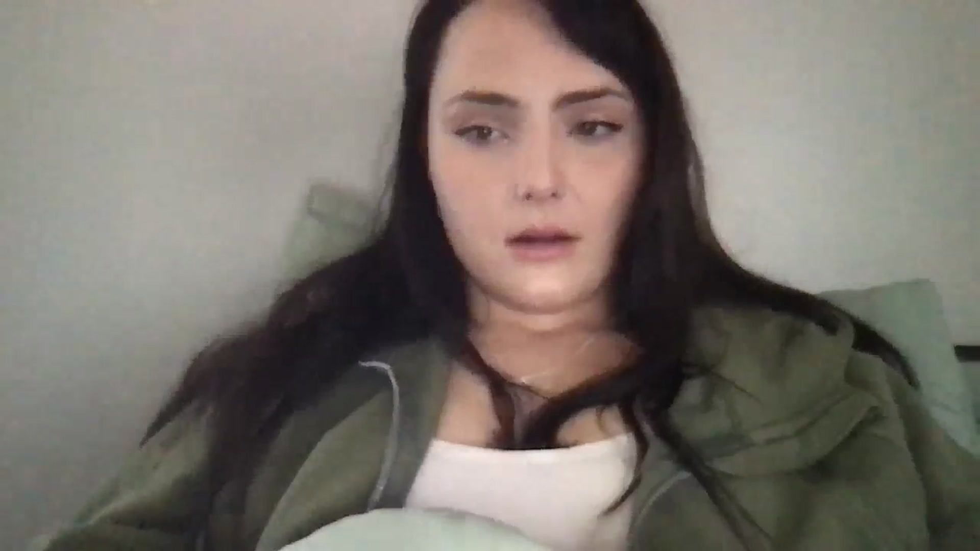 Gallery image thumbnail from Angel444's myfreecams stream on, 03/18/2025, 18:49 image 18 of 20