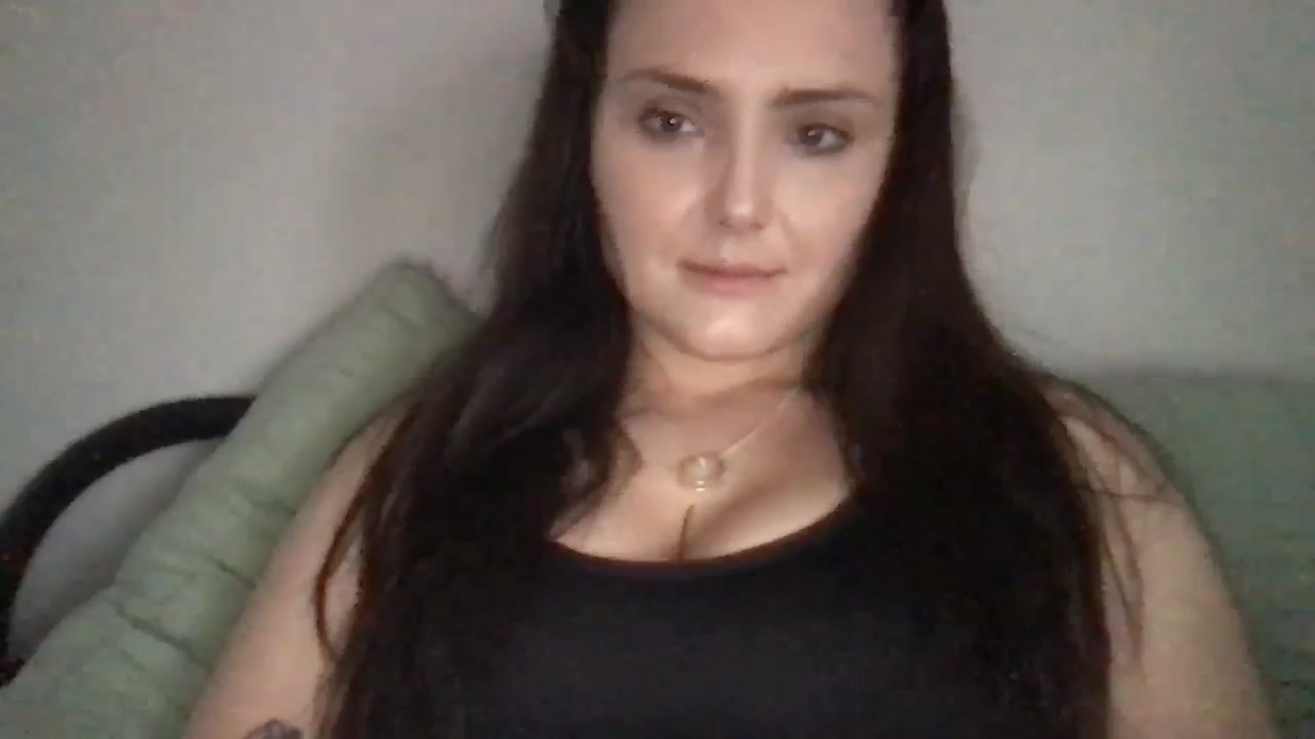 Gallery image thumbnail from Angel444's myfreecams stream on, 03/23/2025, 14:33 image 12 of 20