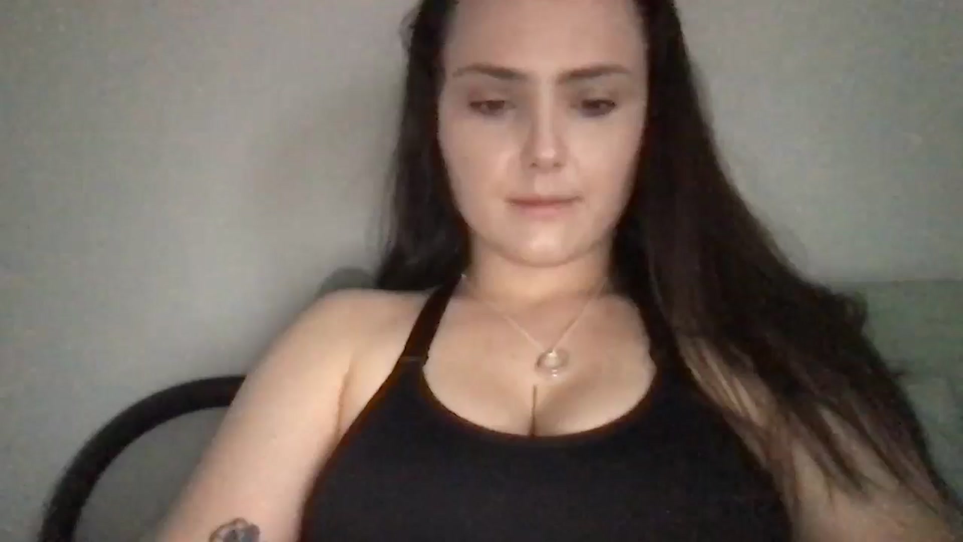 Gallery image thumbnail from Angel444's myfreecams stream on, 03/23/2025, 14:33 image 8 of 20