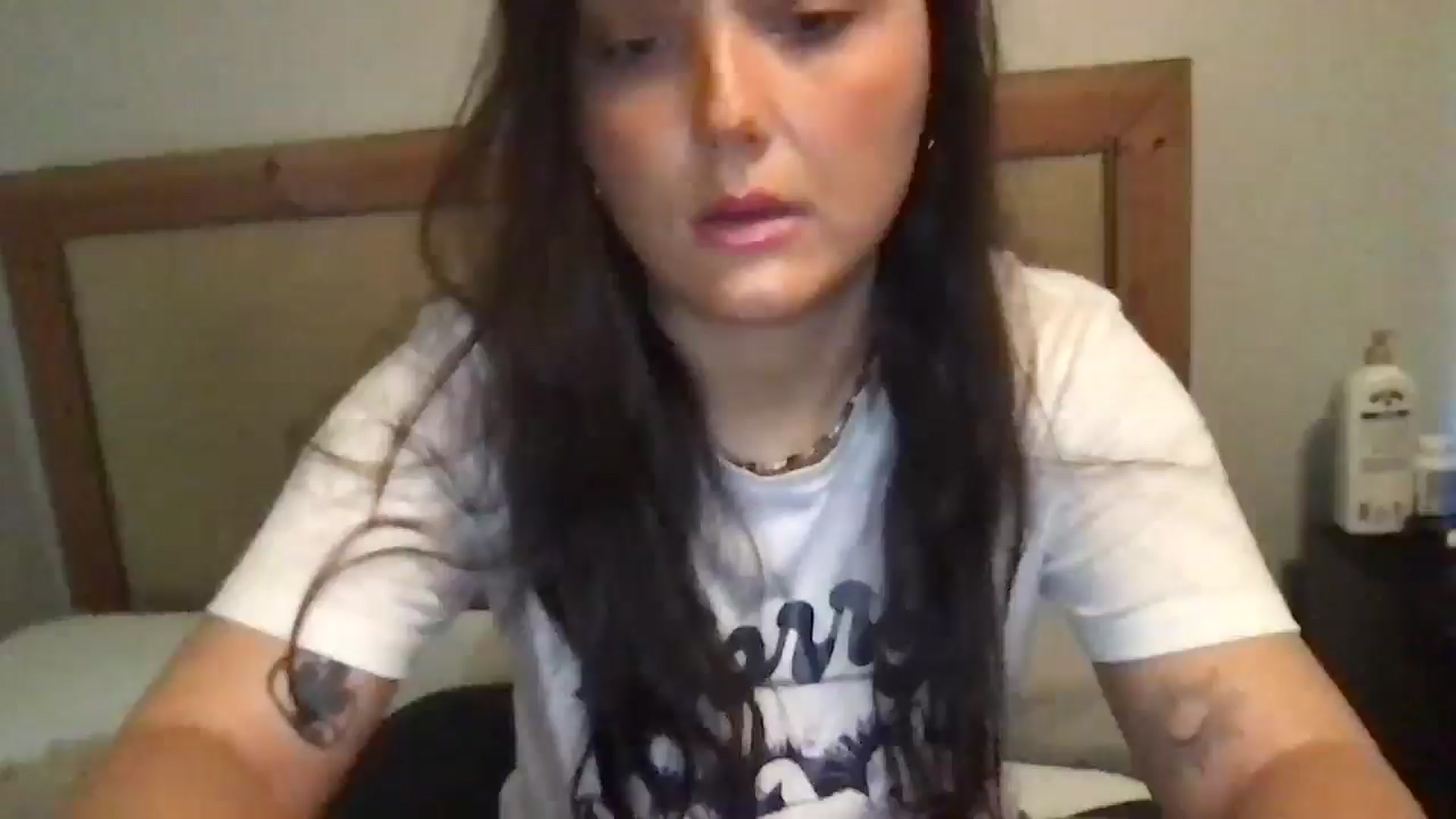 Gallery image thumbnail from Angel444's myfreecams stream on, 04/23/2025, 12:45 image 16 of 20