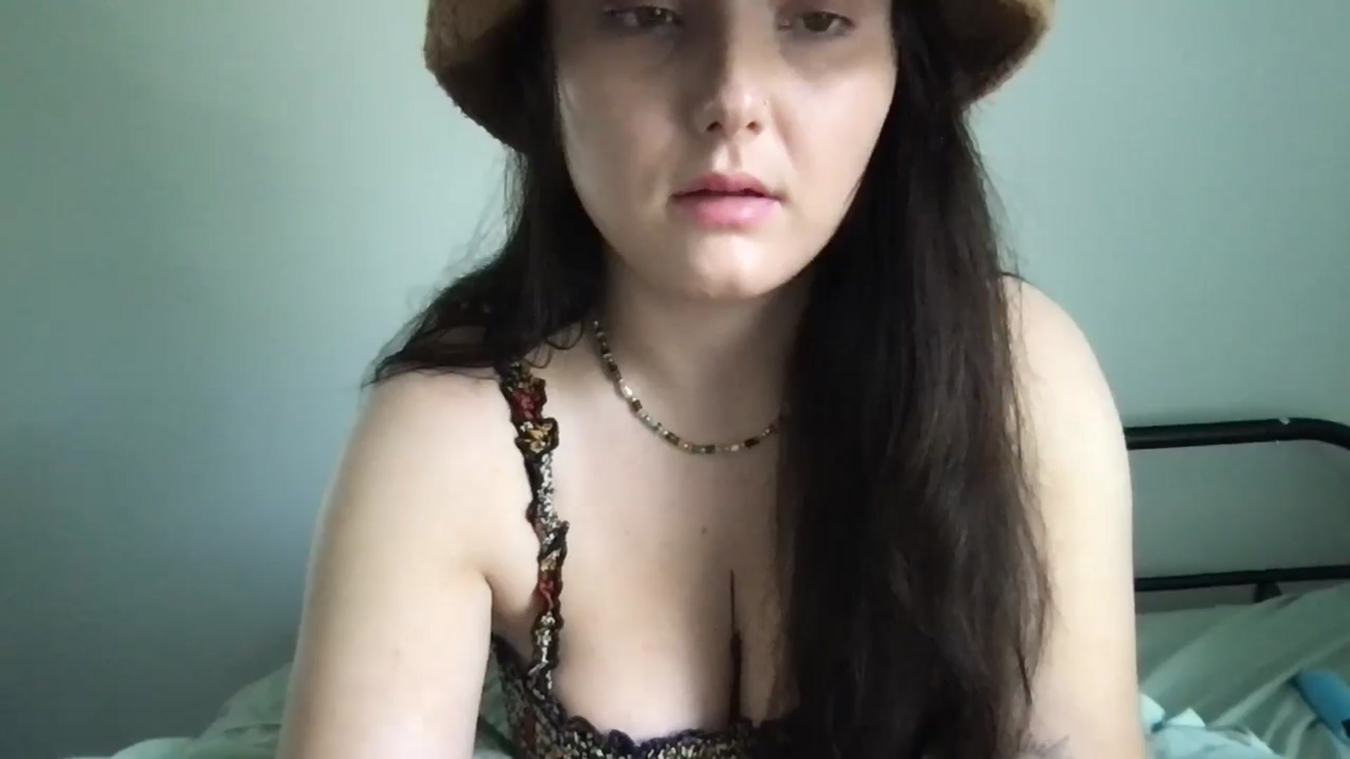 Gallery image thumbnail from Angel444's myfreecams stream on, 04/30/2025, 14:01 image 15 of 20