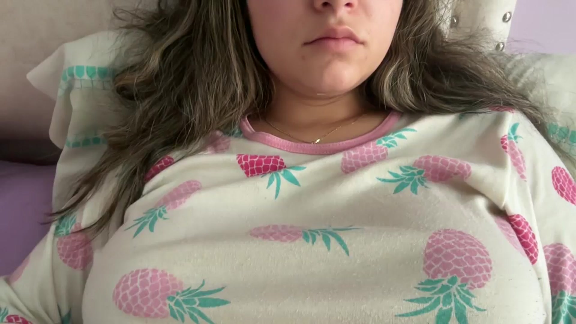 Gallery image thumbnail from Angel98_'s myfreecams stream on, 11/18/2024, 12:46 image 2 of 20