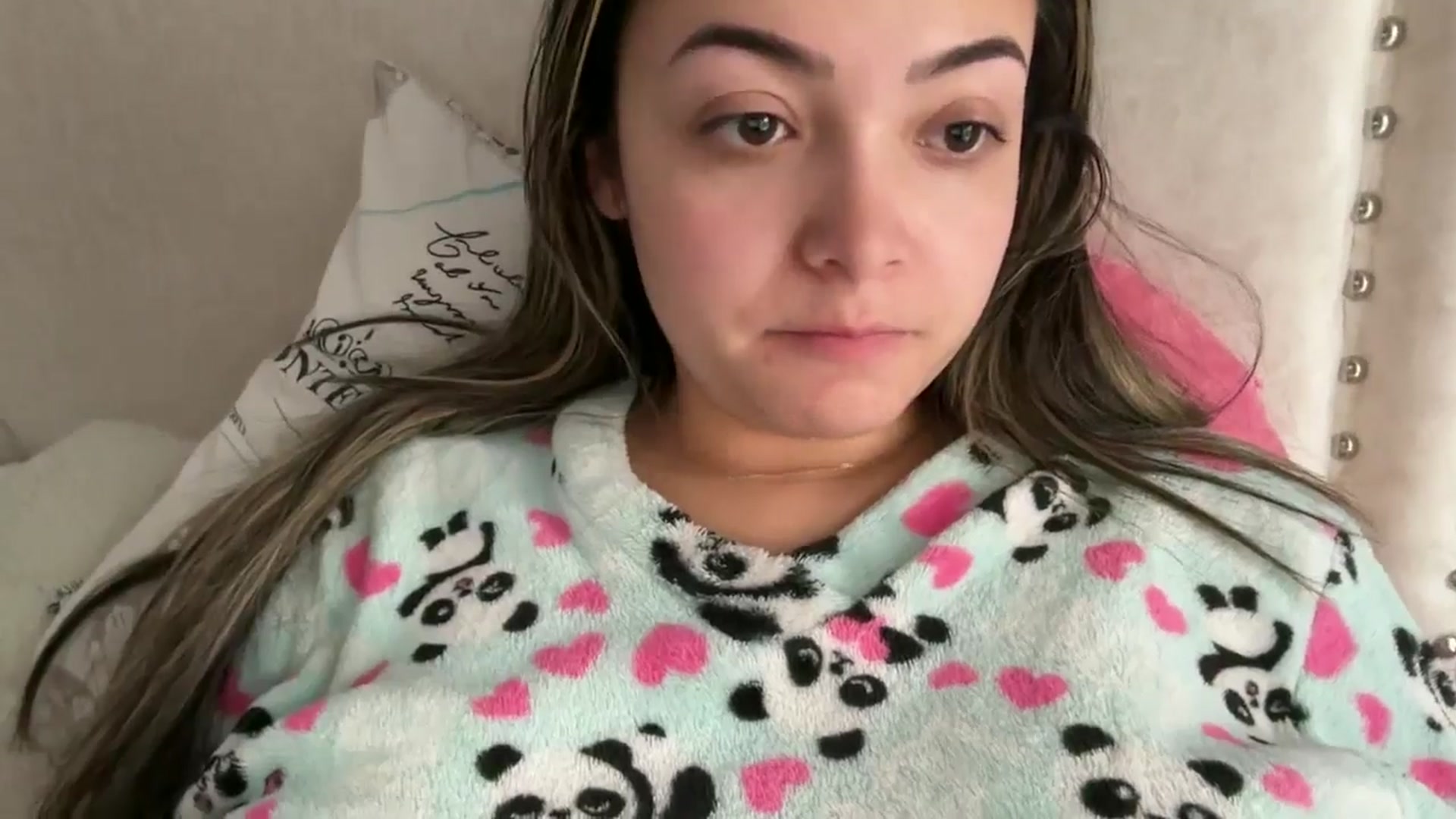 Gallery image thumbnail from Angel98_'s myfreecams stream on, 11/26/2024, 13:02 image 11 of 20