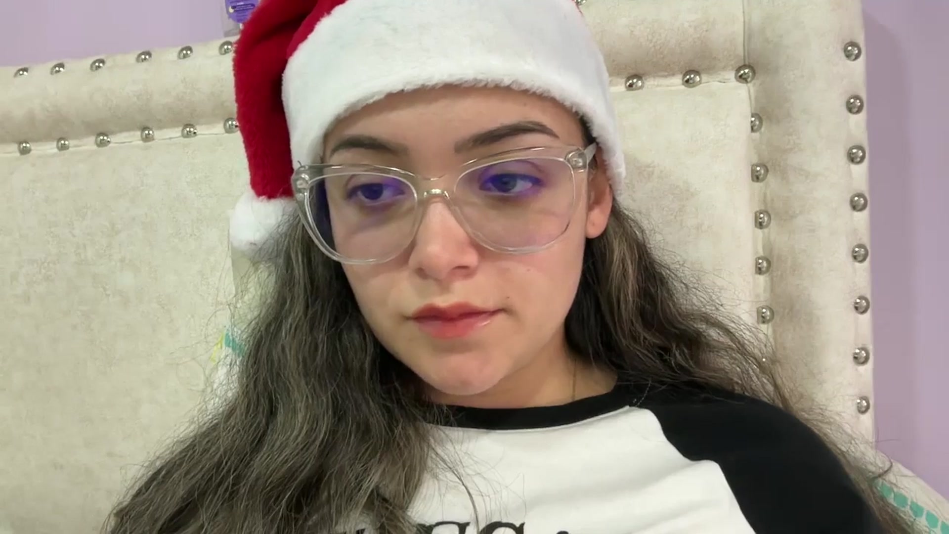Gallery image thumbnail from Angel98_'s myfreecams stream on, 12/24/2024, 16:03 image 9 of 20