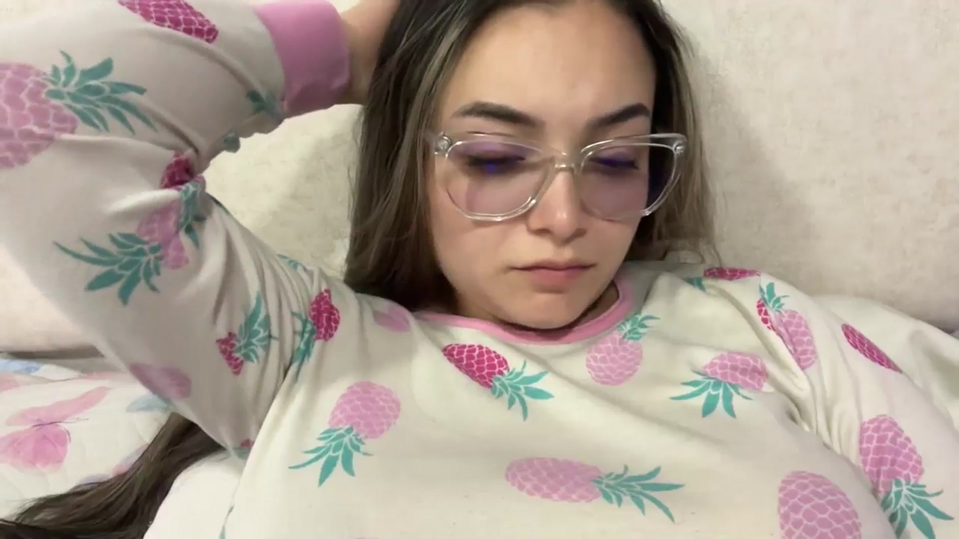 Gallery image thumbnail from Angel98_'s myfreecams stream on, 05/07/2025, 24:21 image 5 of 20
