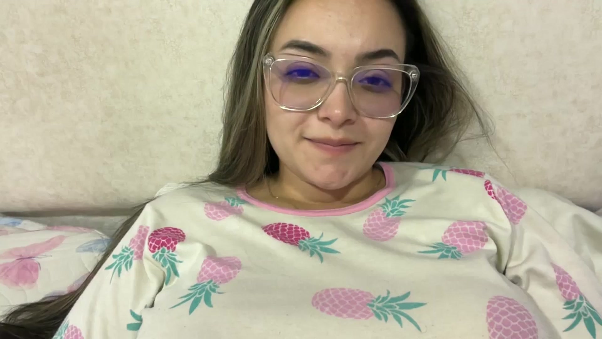 Gallery image thumbnail from Angel98_'s myfreecams stream on, 05/07/2025, 24:21 image 7 of 20