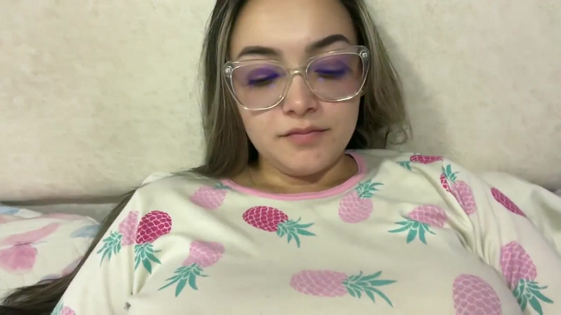 Gallery image thumbnail from Angel98_'s myfreecams stream on, 05/07/2025, 24:21 image 4 of 20