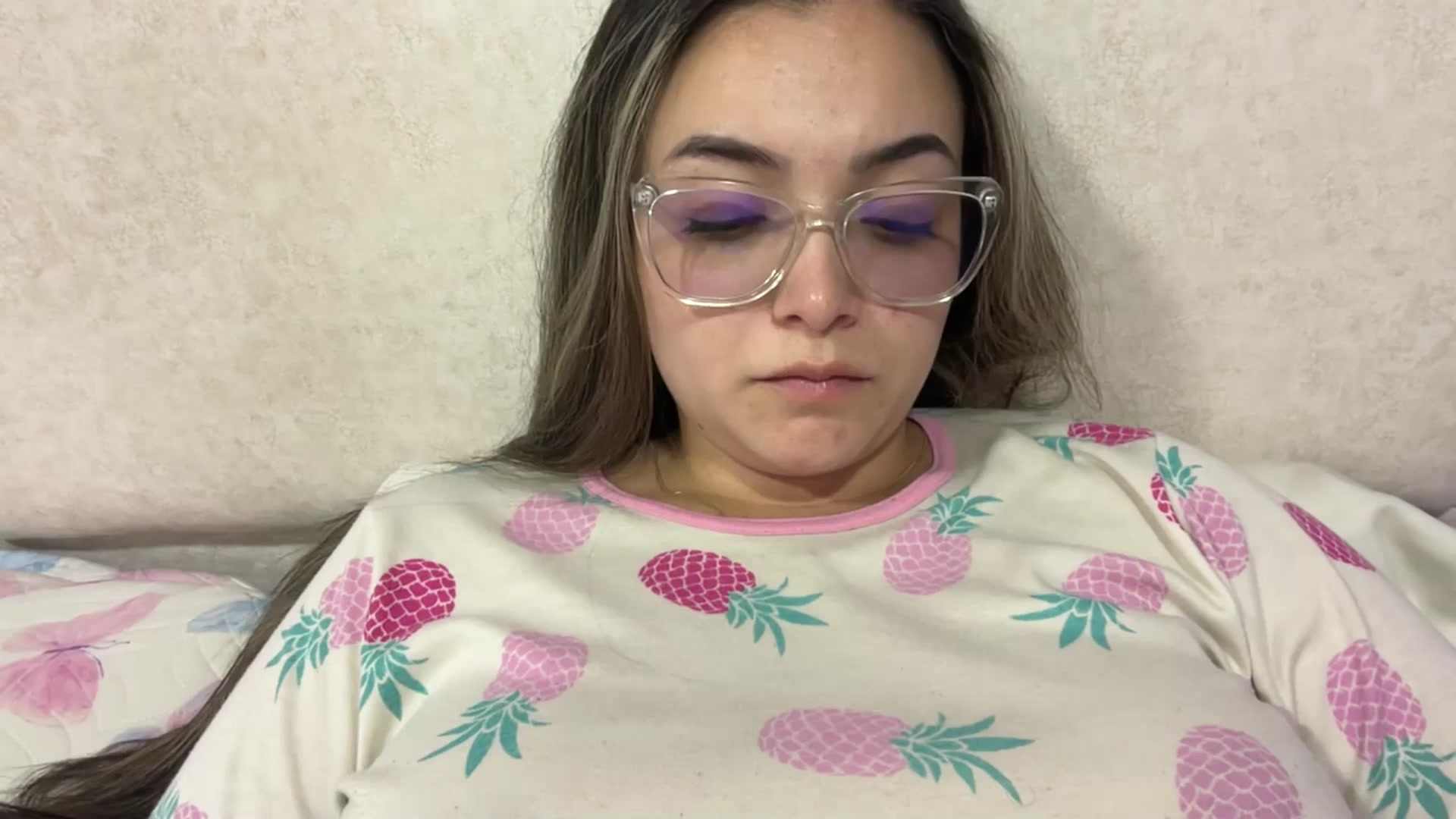 Gallery image thumbnail from Angel98_'s myfreecams stream on, 05/07/2025, 24:21 image 2 of 20