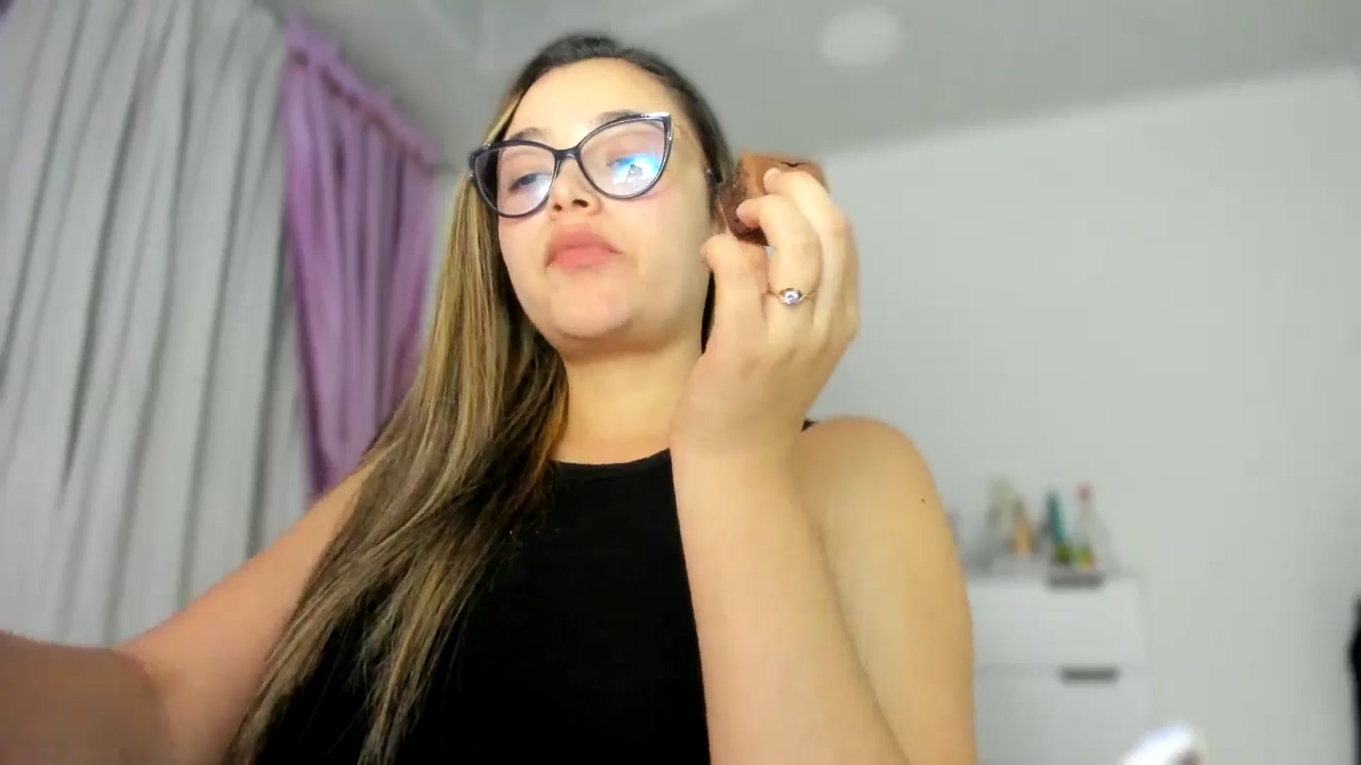 Gallery image thumbnail from Angel98_'s myfreecams stream on, 09/08/2025, 02:58 image 2 of 20