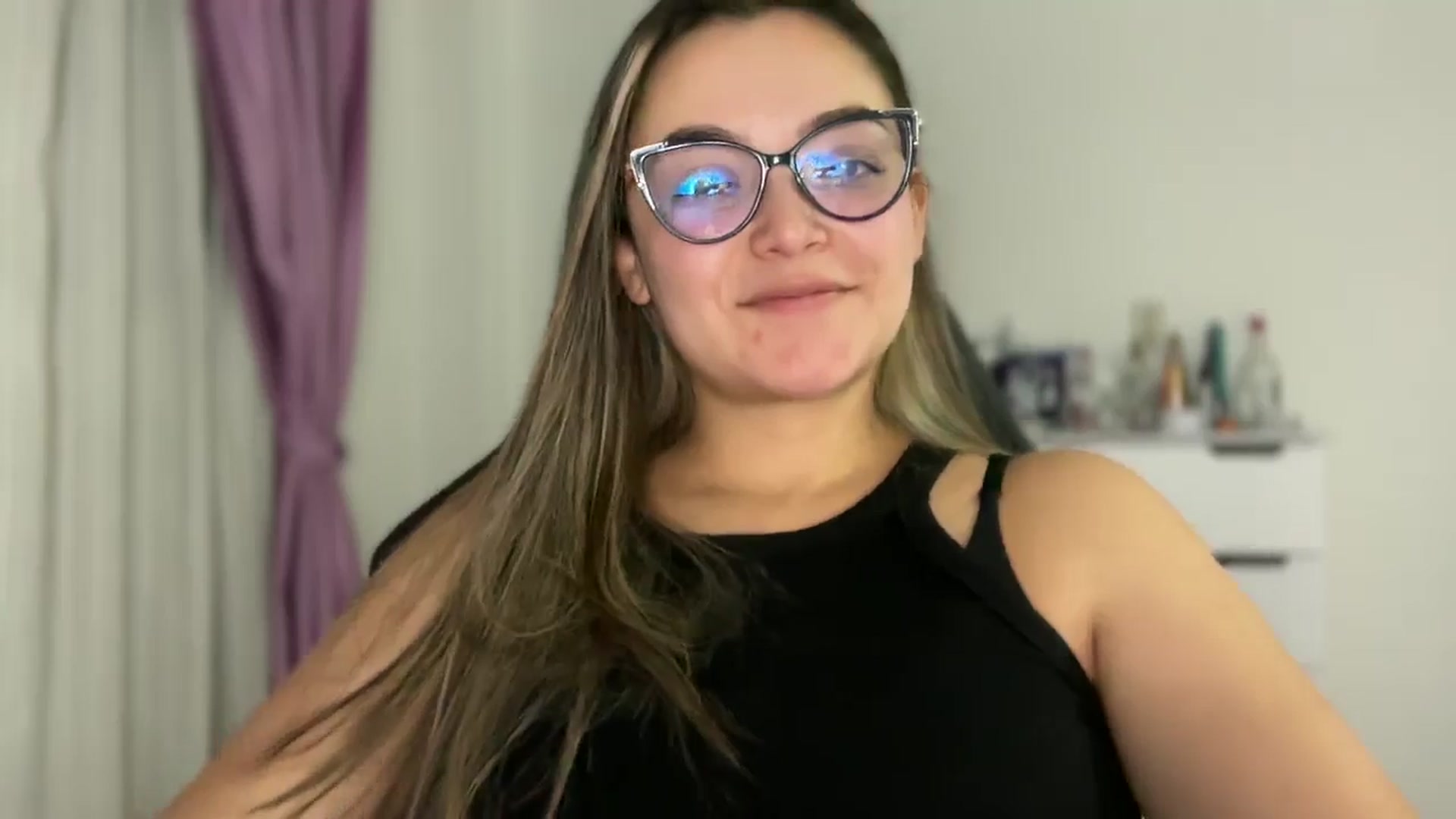 Gallery image thumbnail from Angel98_'s myfreecams stream on, 09/09/2025, 02:50 image 4 of 20
