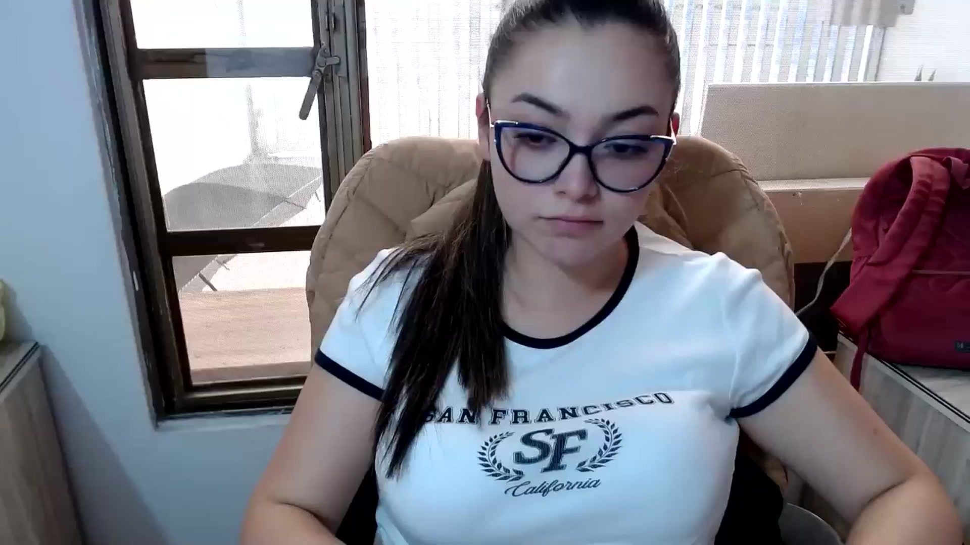 Gallery image thumbnail from Angel98_'s myfreecams stream on, 10/14/2025, 22:03 image 7 of 20